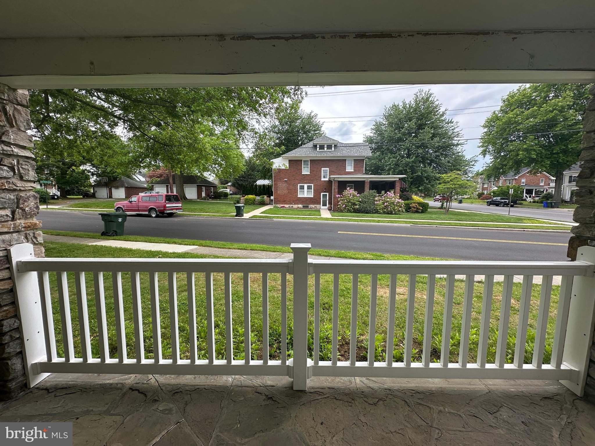 OAK HILL - Residential