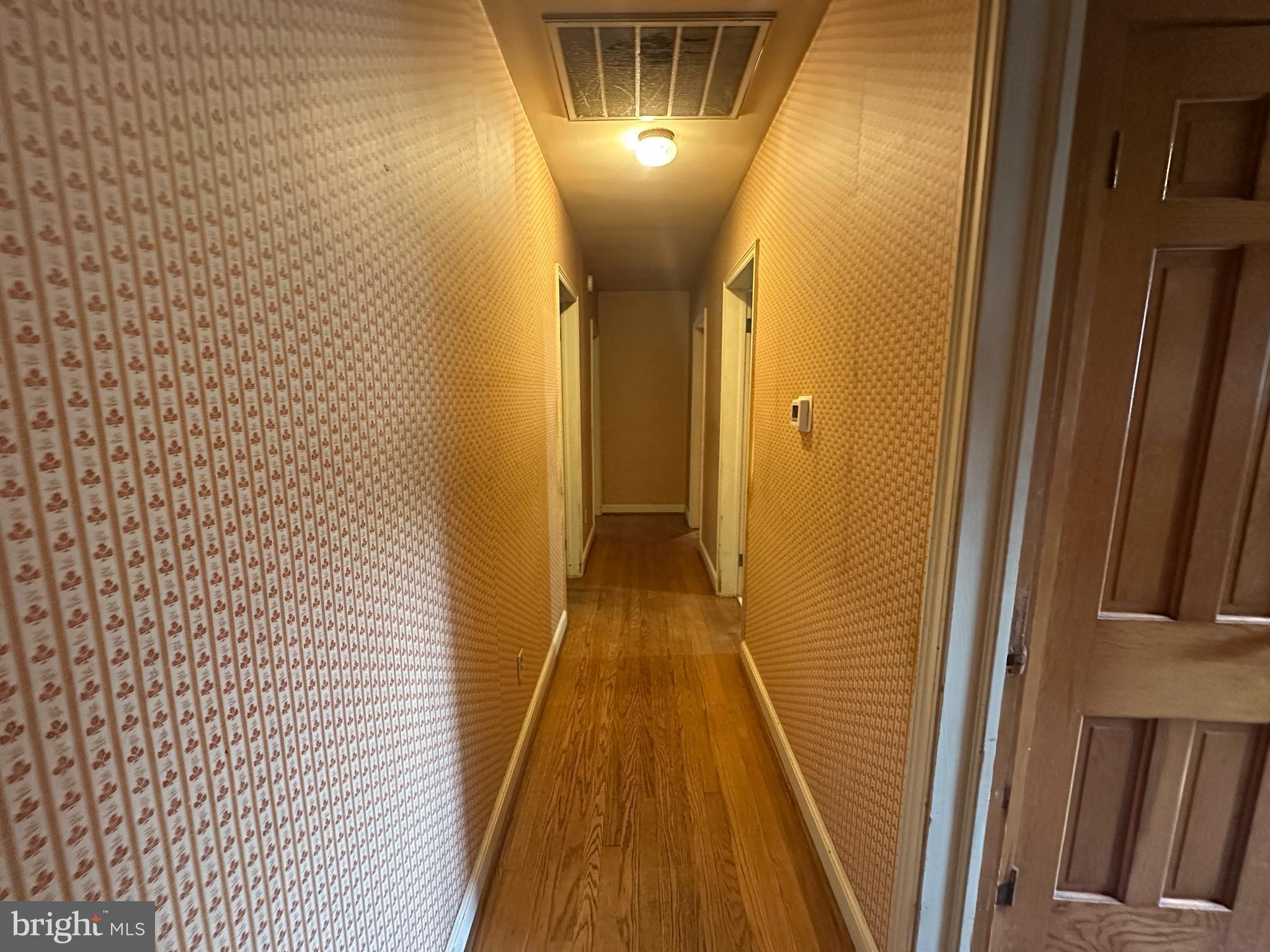 OAK HILL - Residential