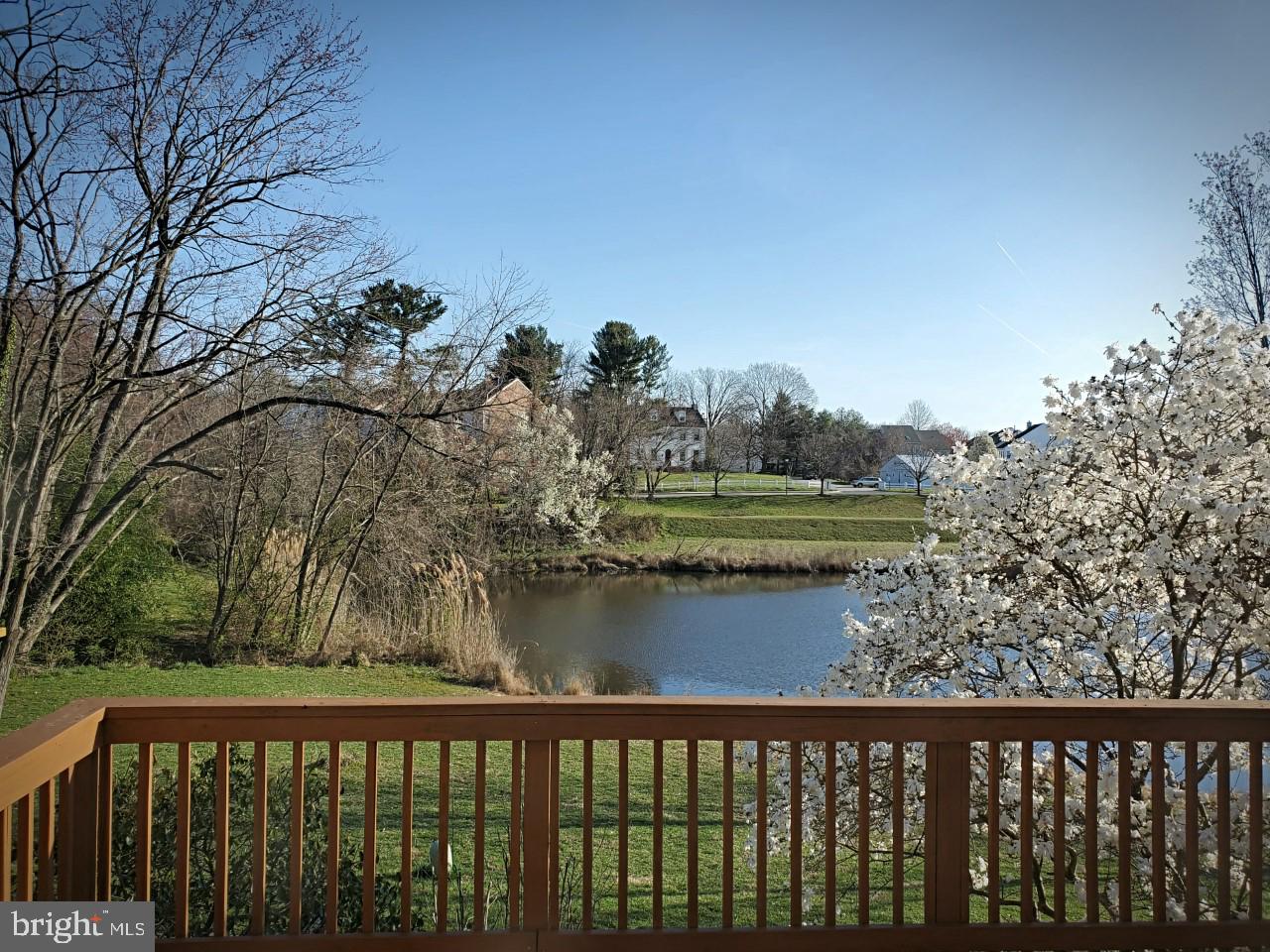 VILLAGE OF LONG REACH - Residential