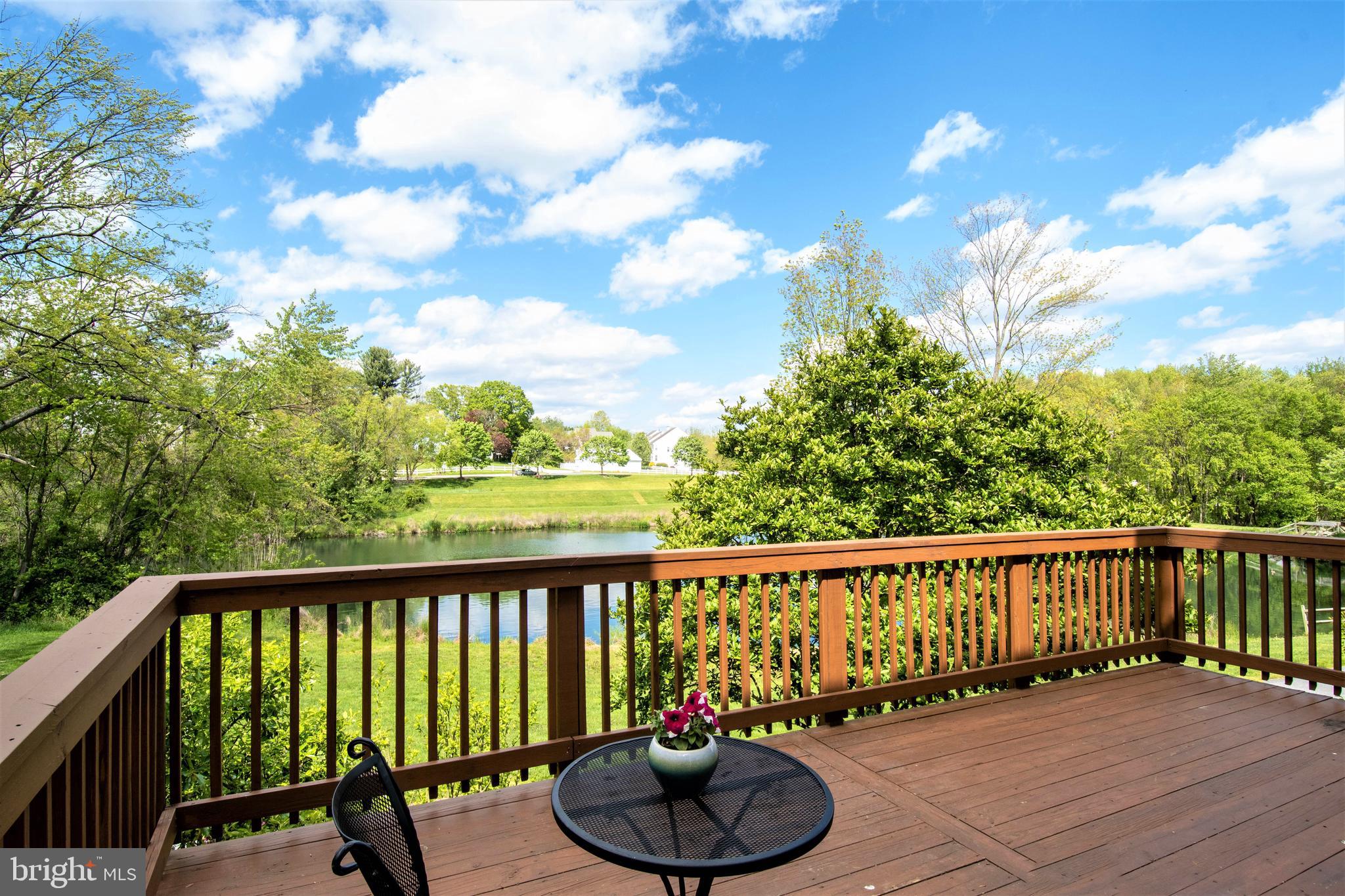 VILLAGE OF LONG REACH - Residential