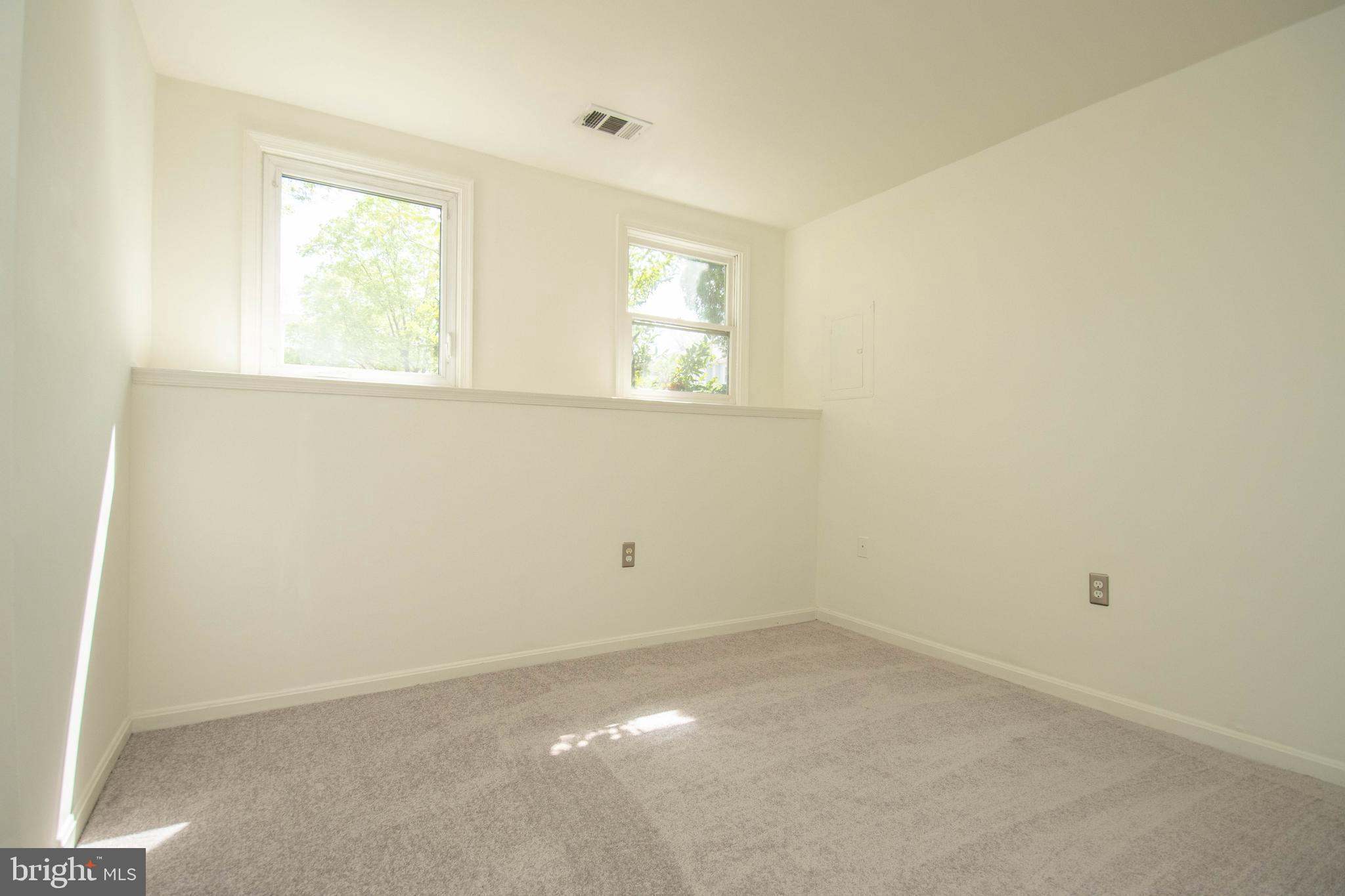 VILLAGE OF LONG REACH - Residential