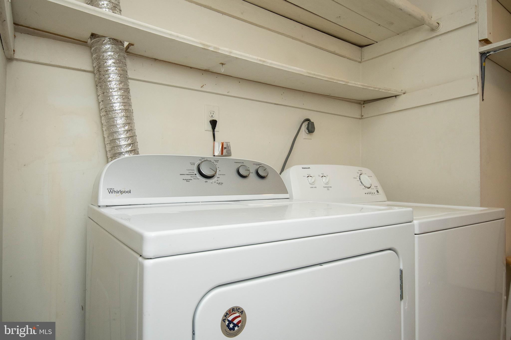 VILLAGE OF LONG REACH - Residential