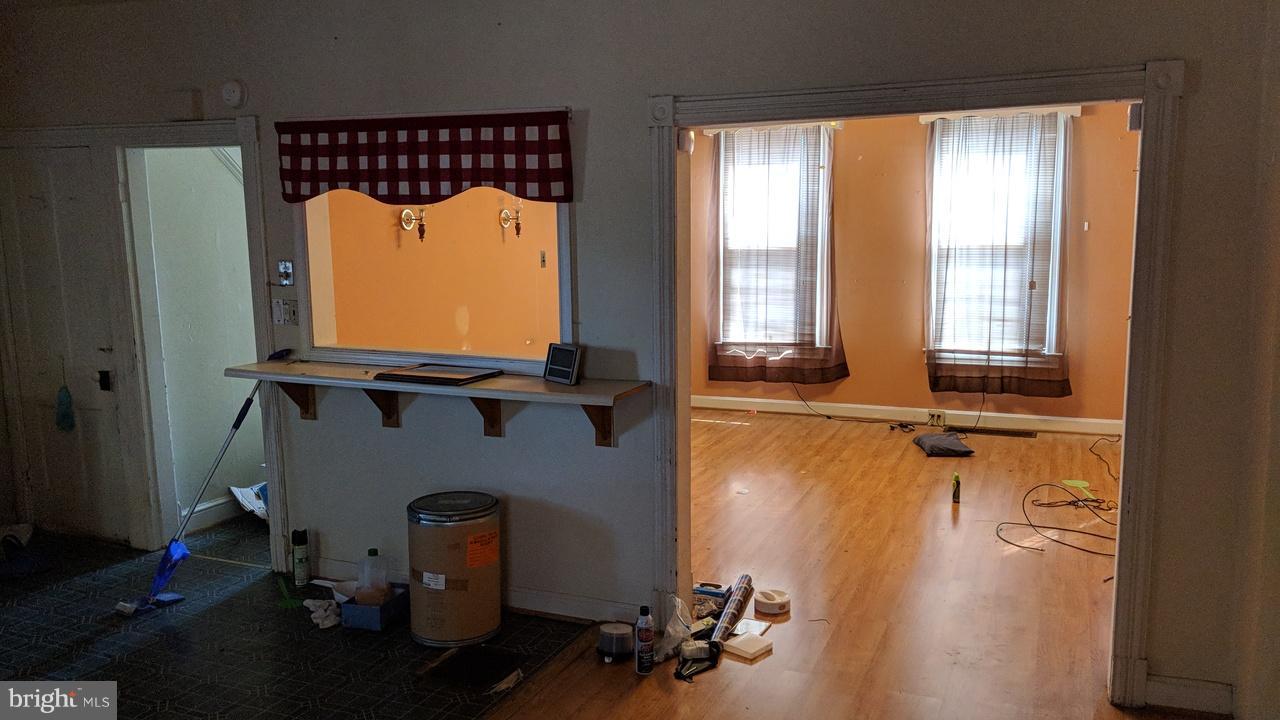 HAGERSTOWN - Residential