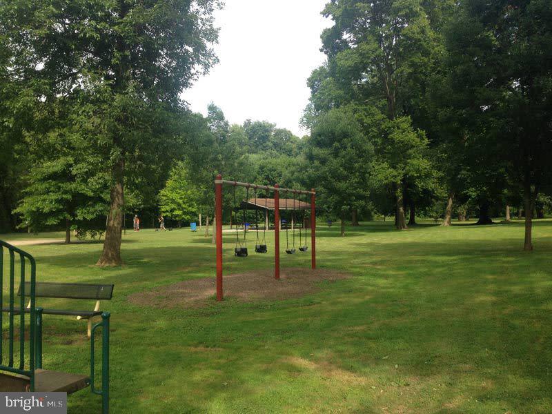 RIDLEY PARK - Residential