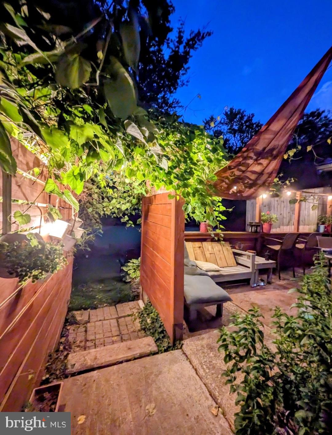 RIDLEY PARK - Residential