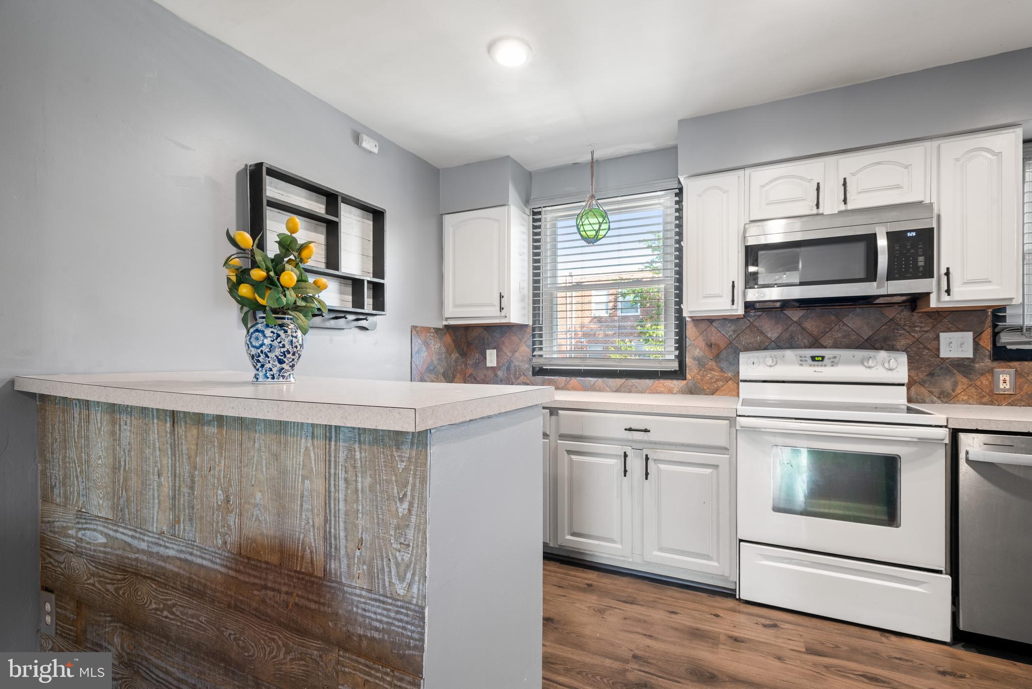 HOLMESBURG - Residential