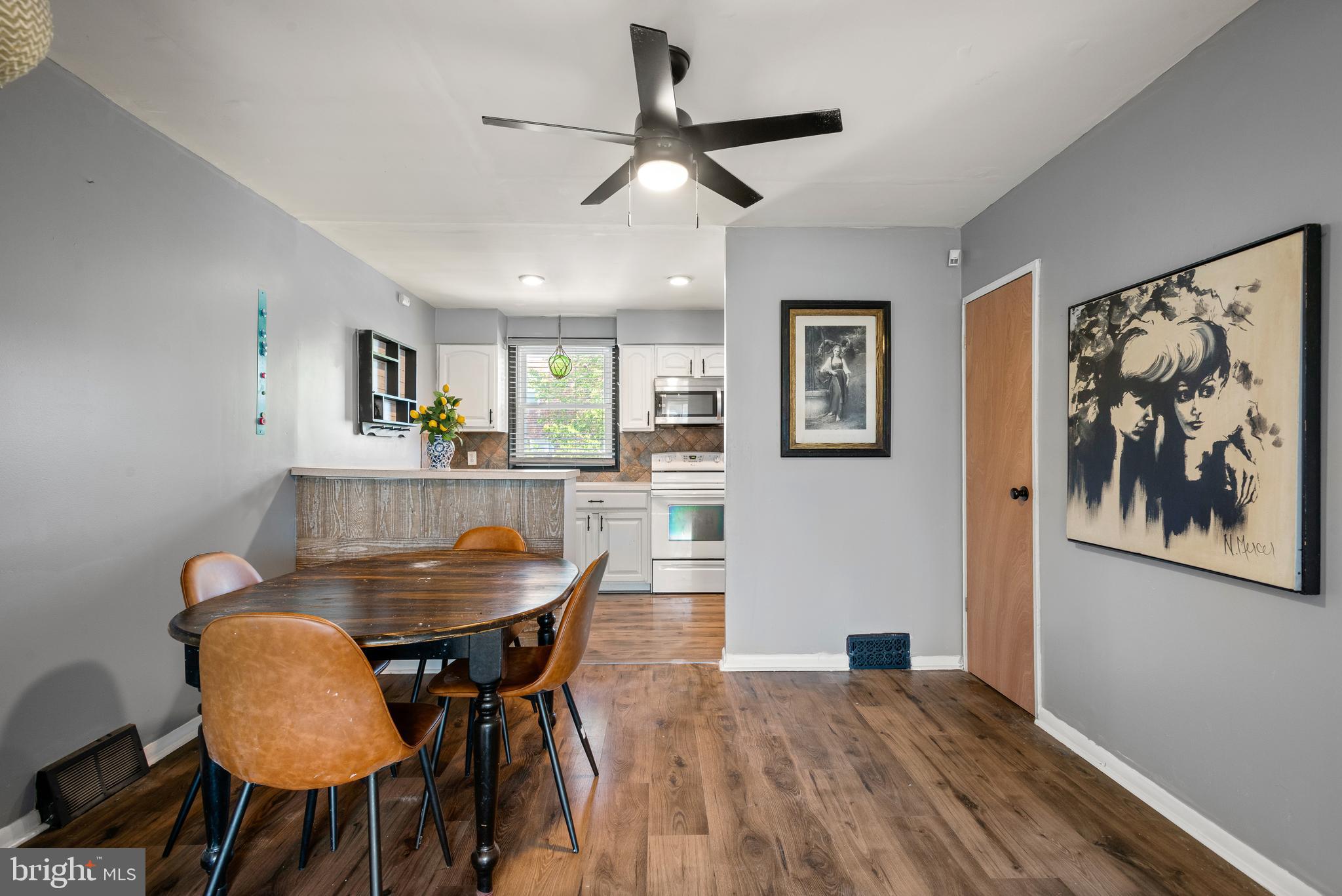 HOLMESBURG - Residential