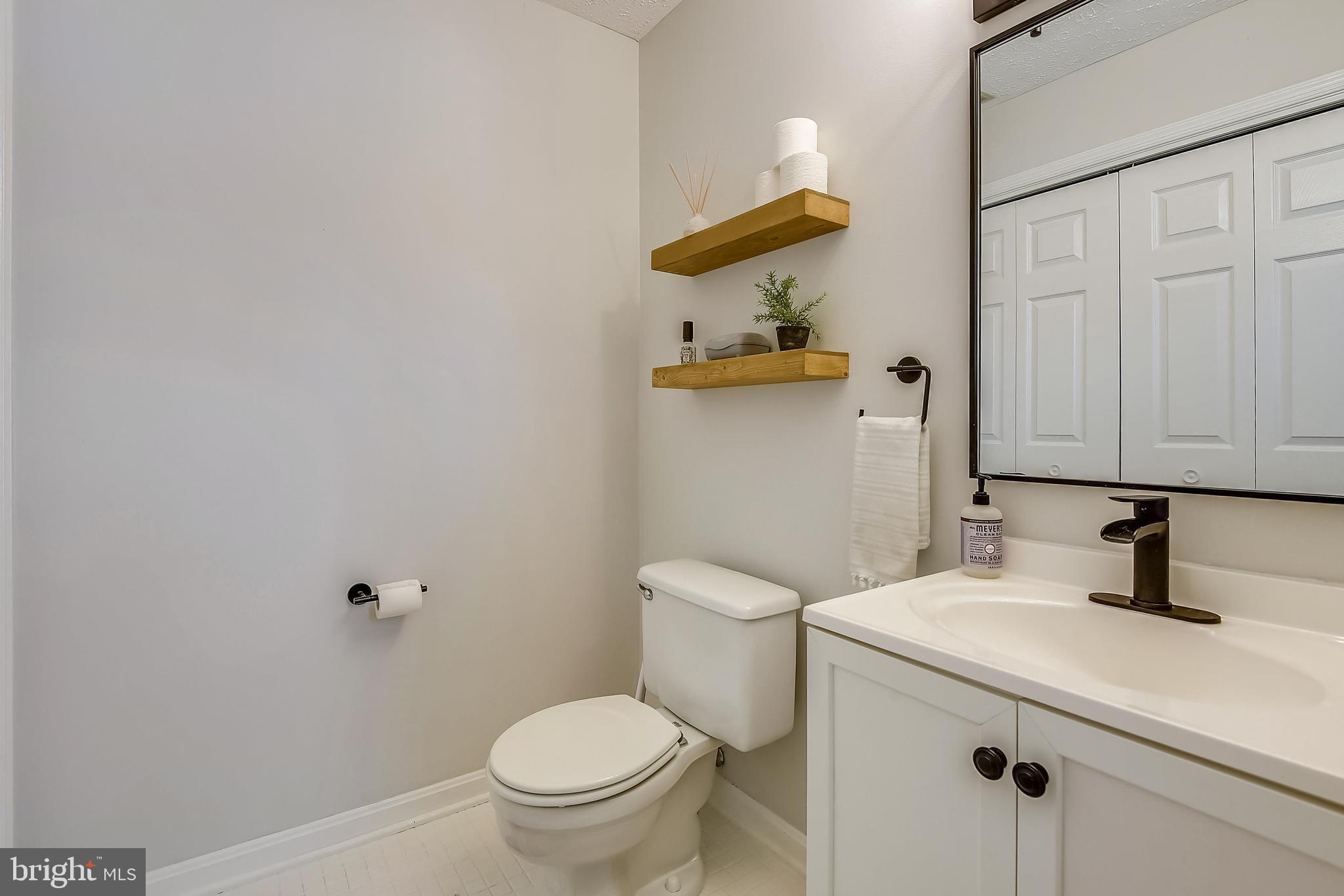 BLACKWALNUT COVE - Residential