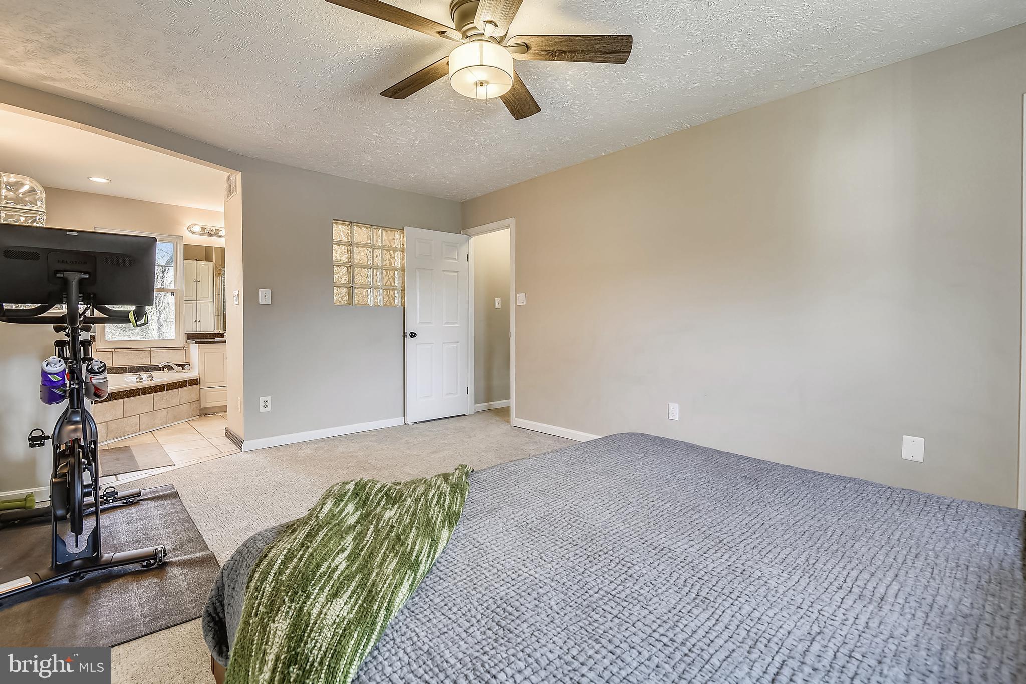 BLACKWALNUT COVE - Residential