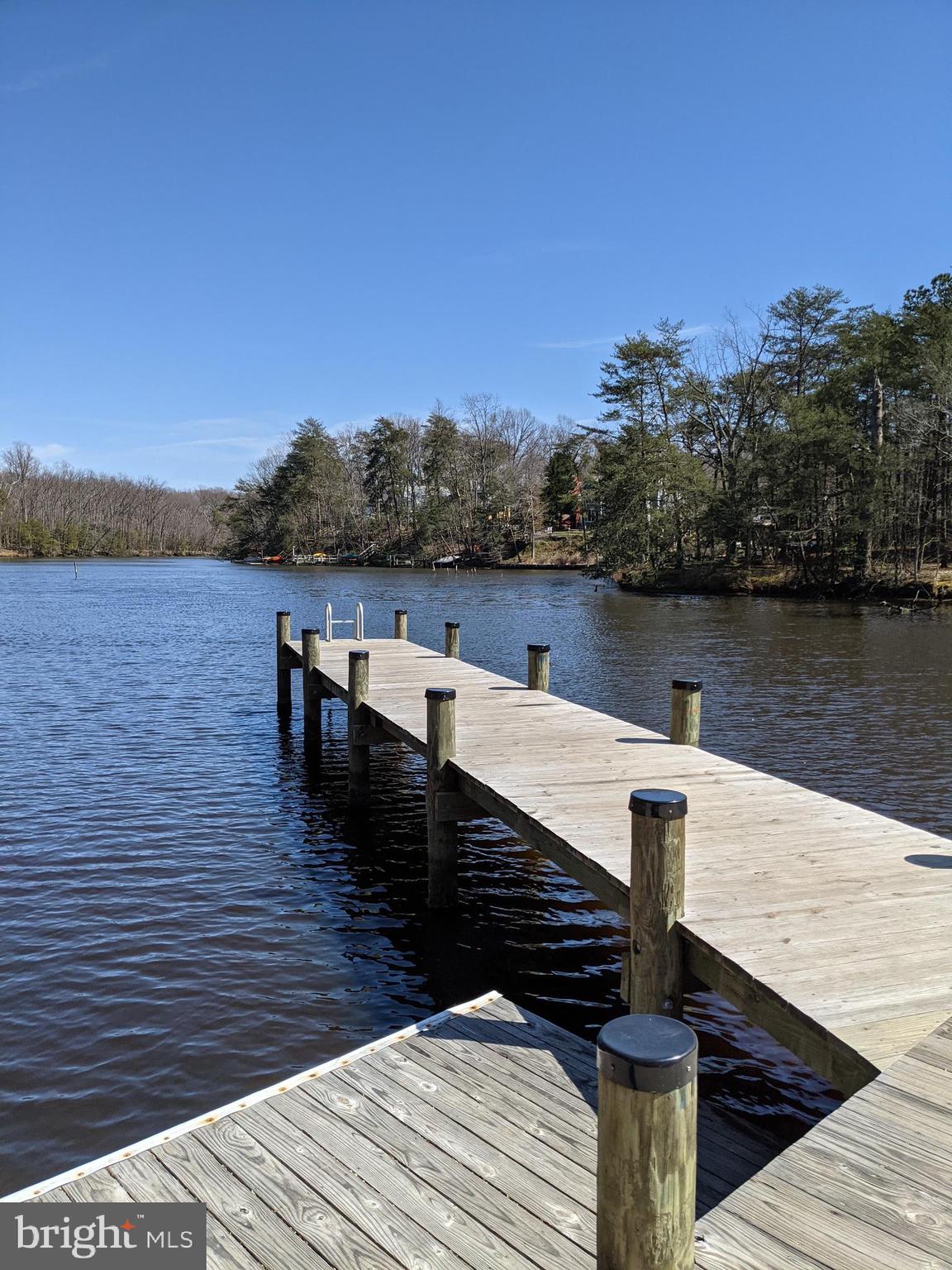 BLACKWALNUT COVE - Residential