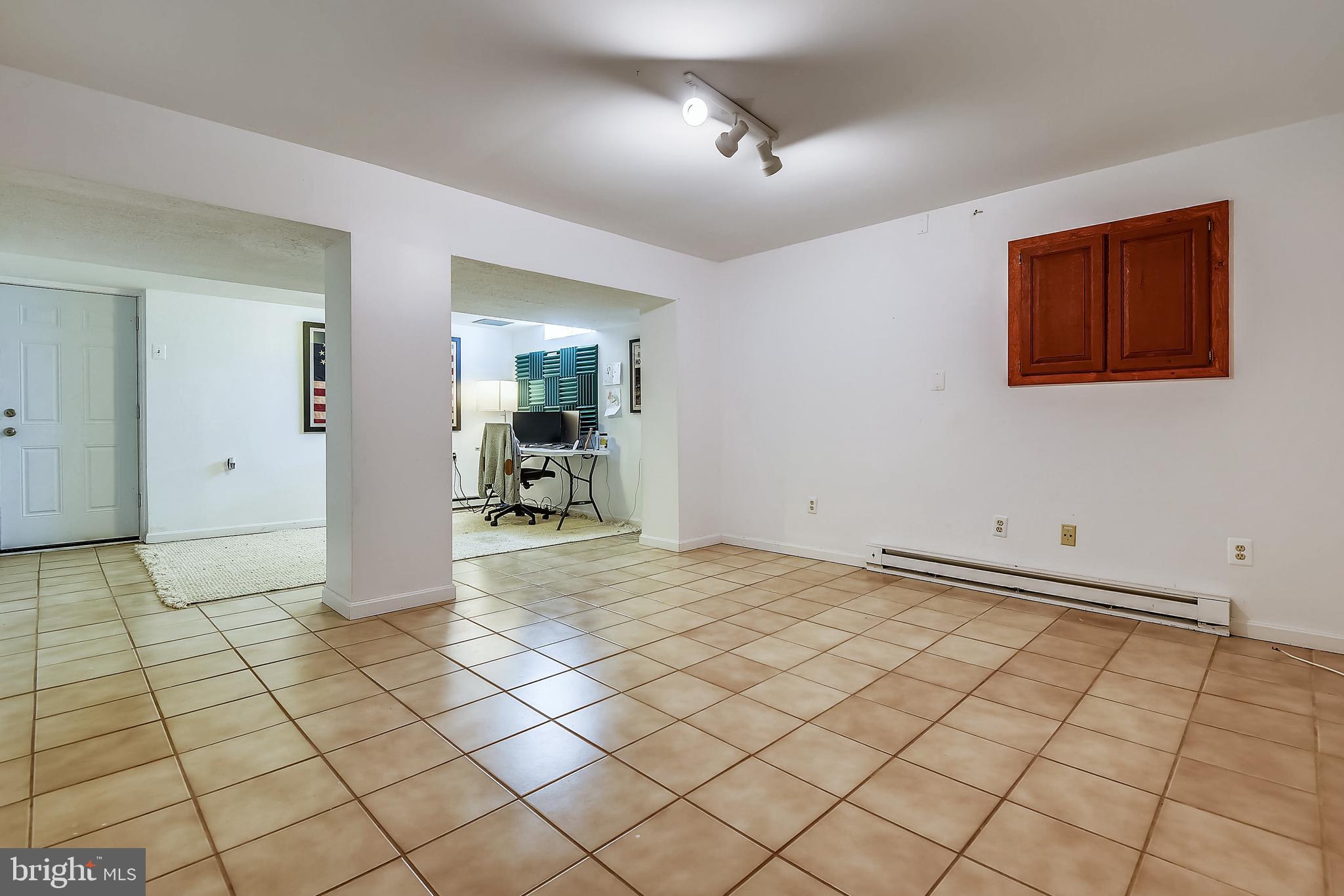 BLACKWALNUT COVE - Residential