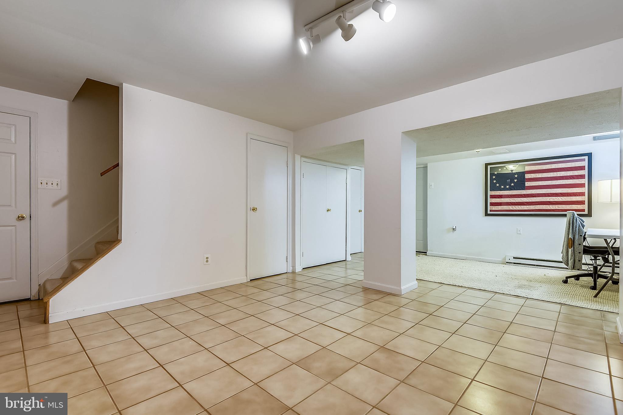 BLACKWALNUT COVE - Residential