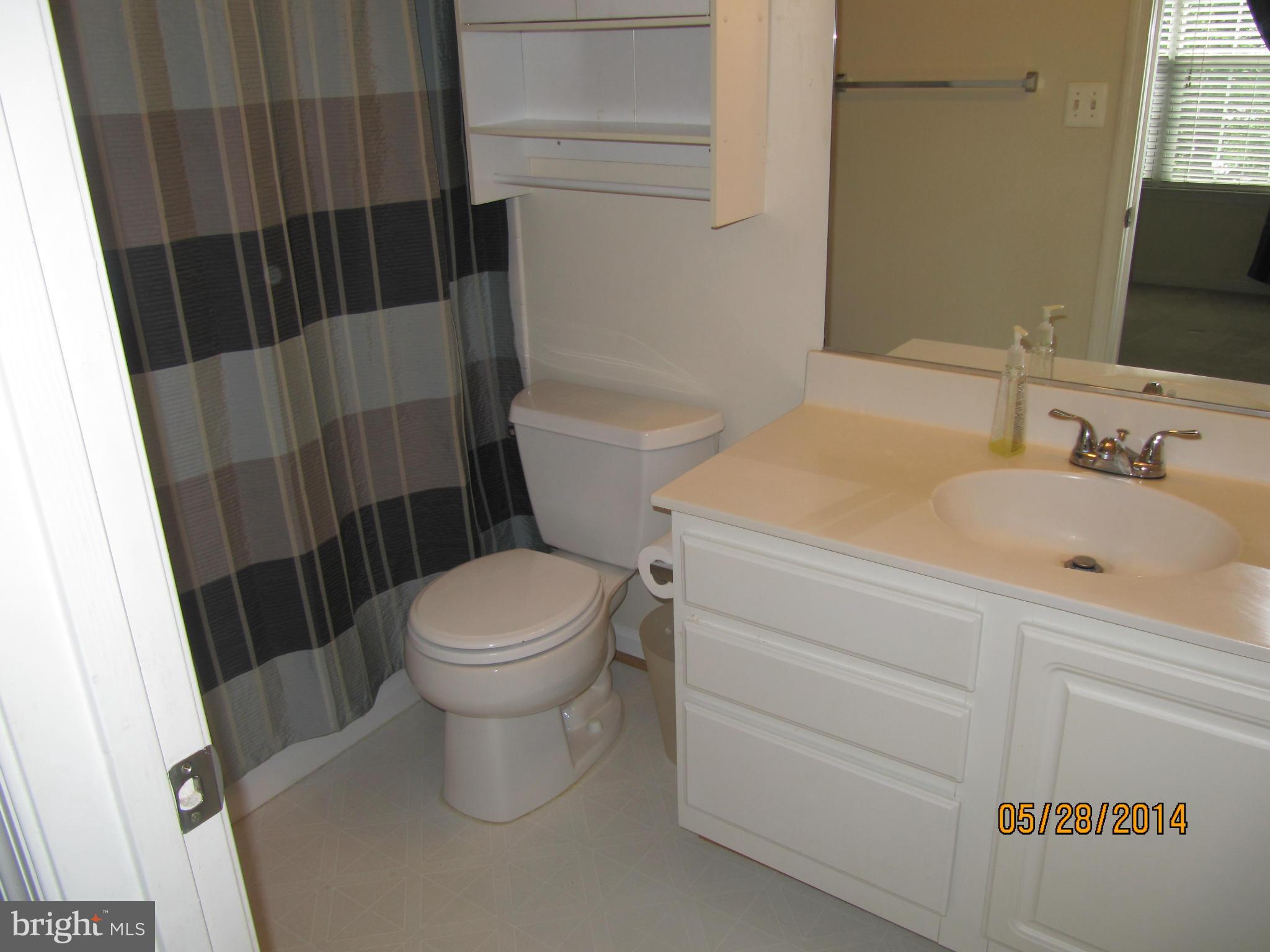 PRINCE WILLIAM COMMONS - Residential Lease