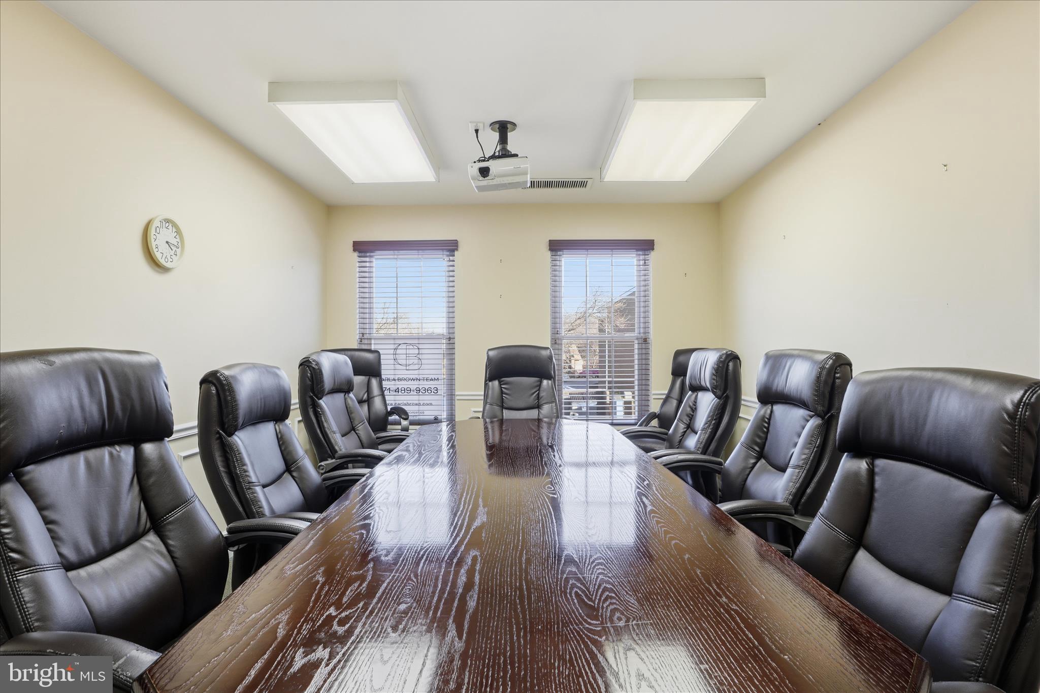 DEMOCRACY SQUARE BUS CTR - Commercial Sale