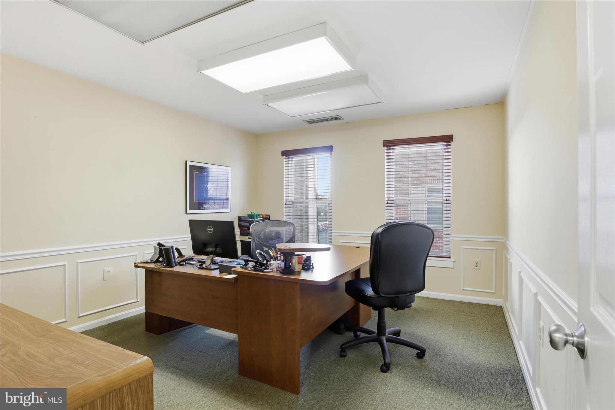 DEMOCRACY SQUARE BUS CTR - Commercial Sale