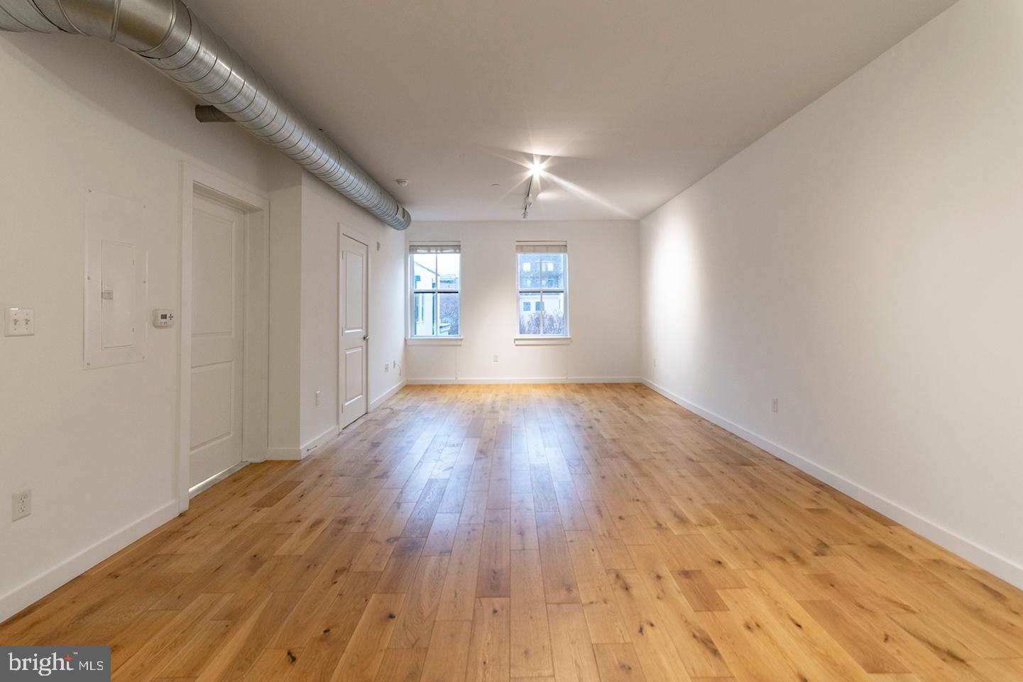 OLD CITY - Residential Lease