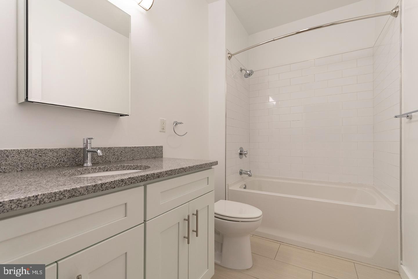 OLD CITY - Residential Lease