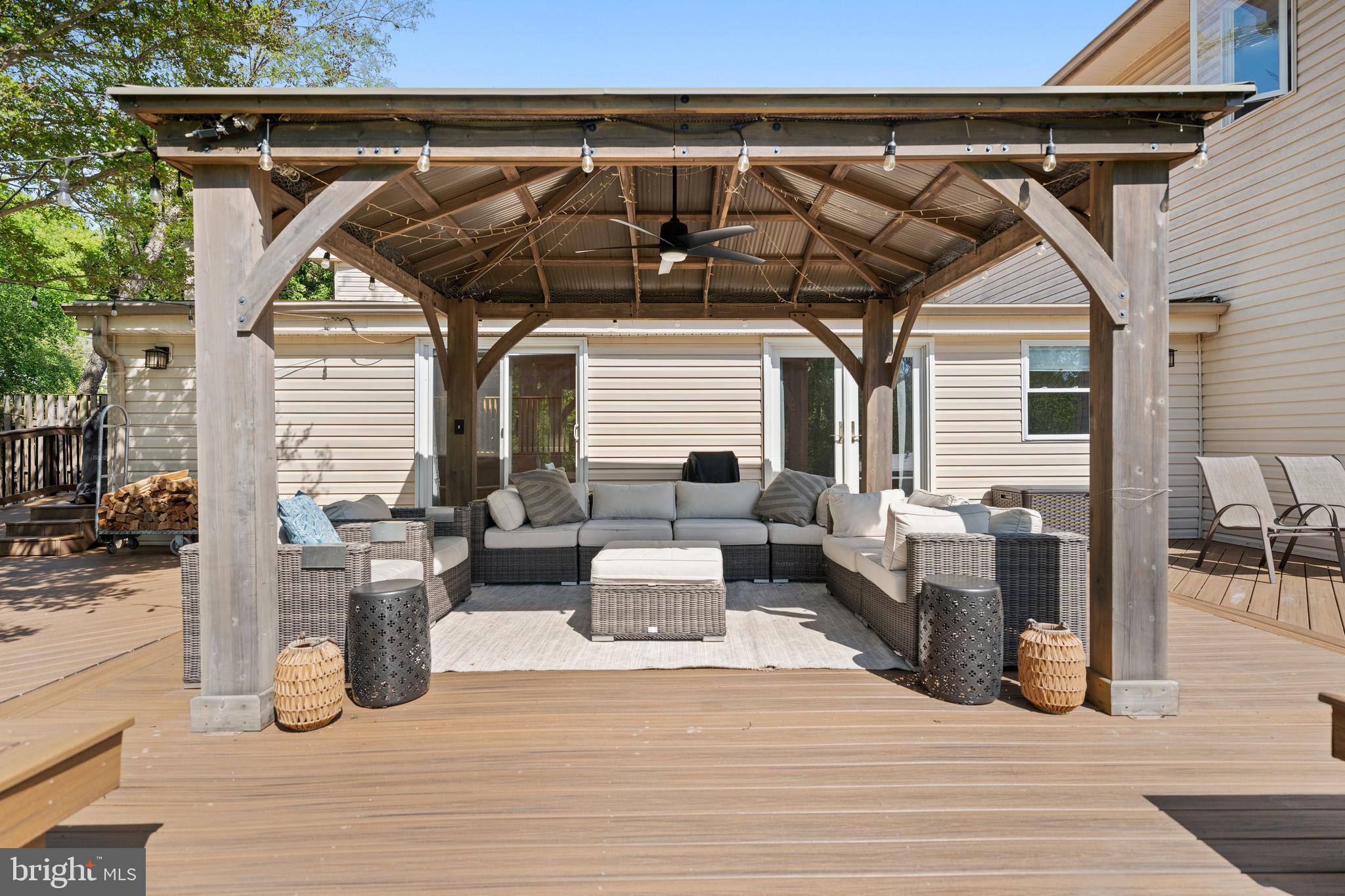 FALLS CHURCH - Residential