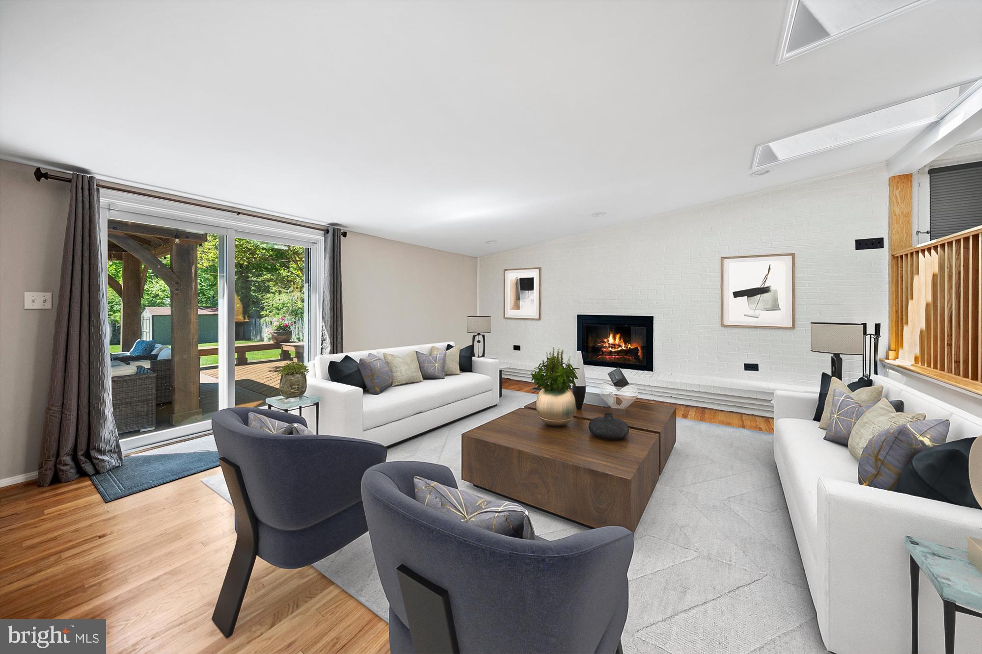 FALLS CHURCH - Residential