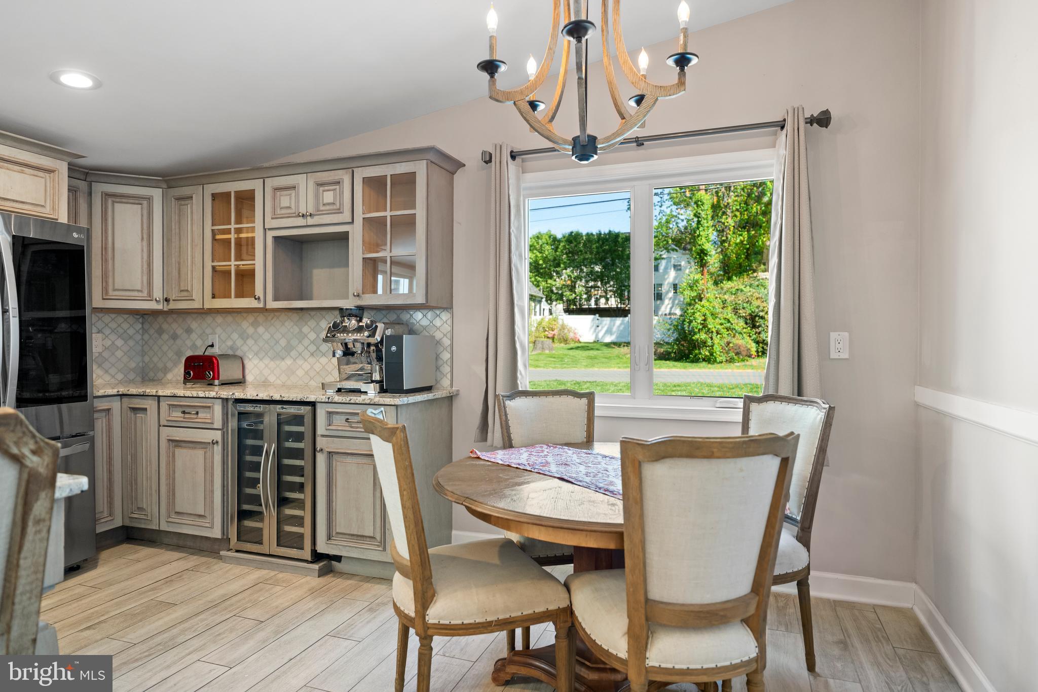 FALLS CHURCH - Residential