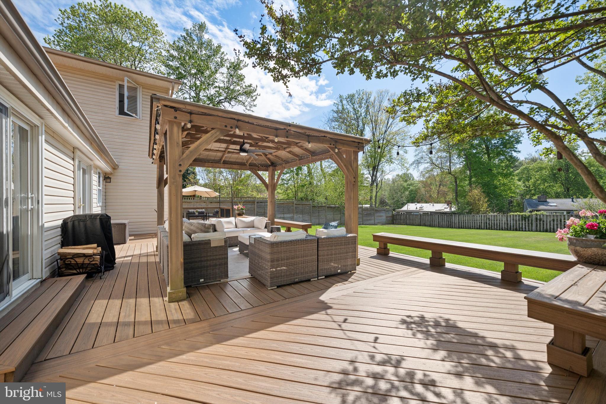 FALLS CHURCH - Residential