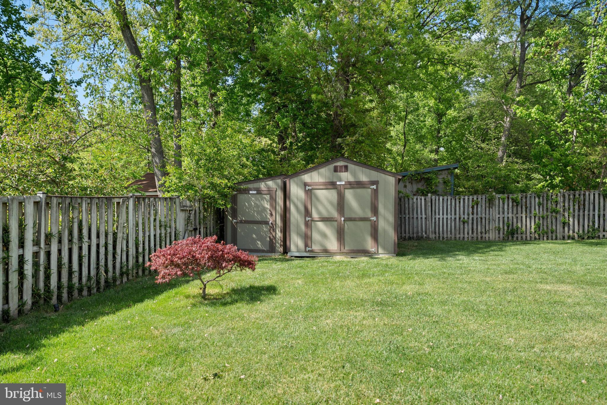 FALLS CHURCH - Residential