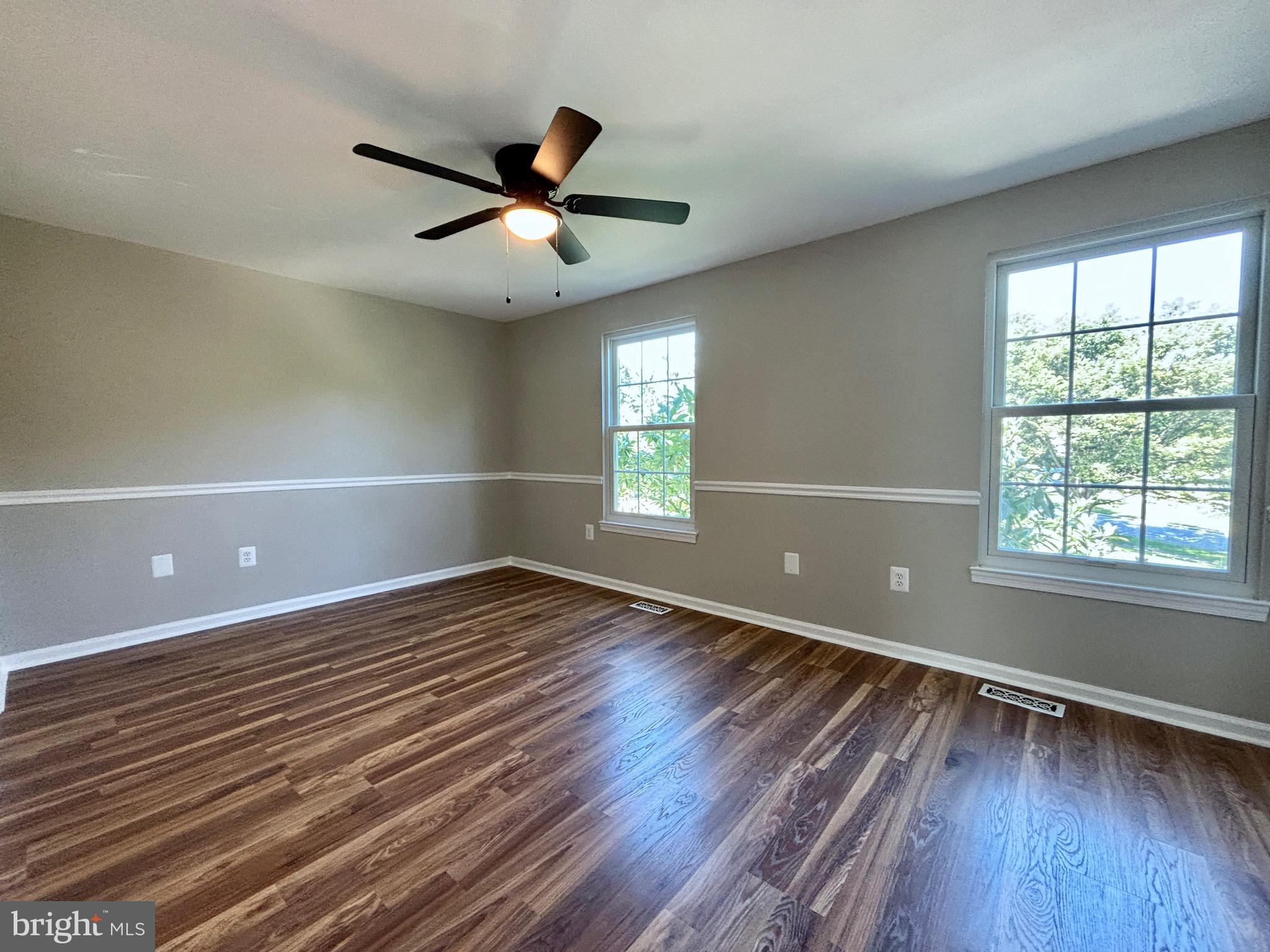 HALLOWELL - Residential