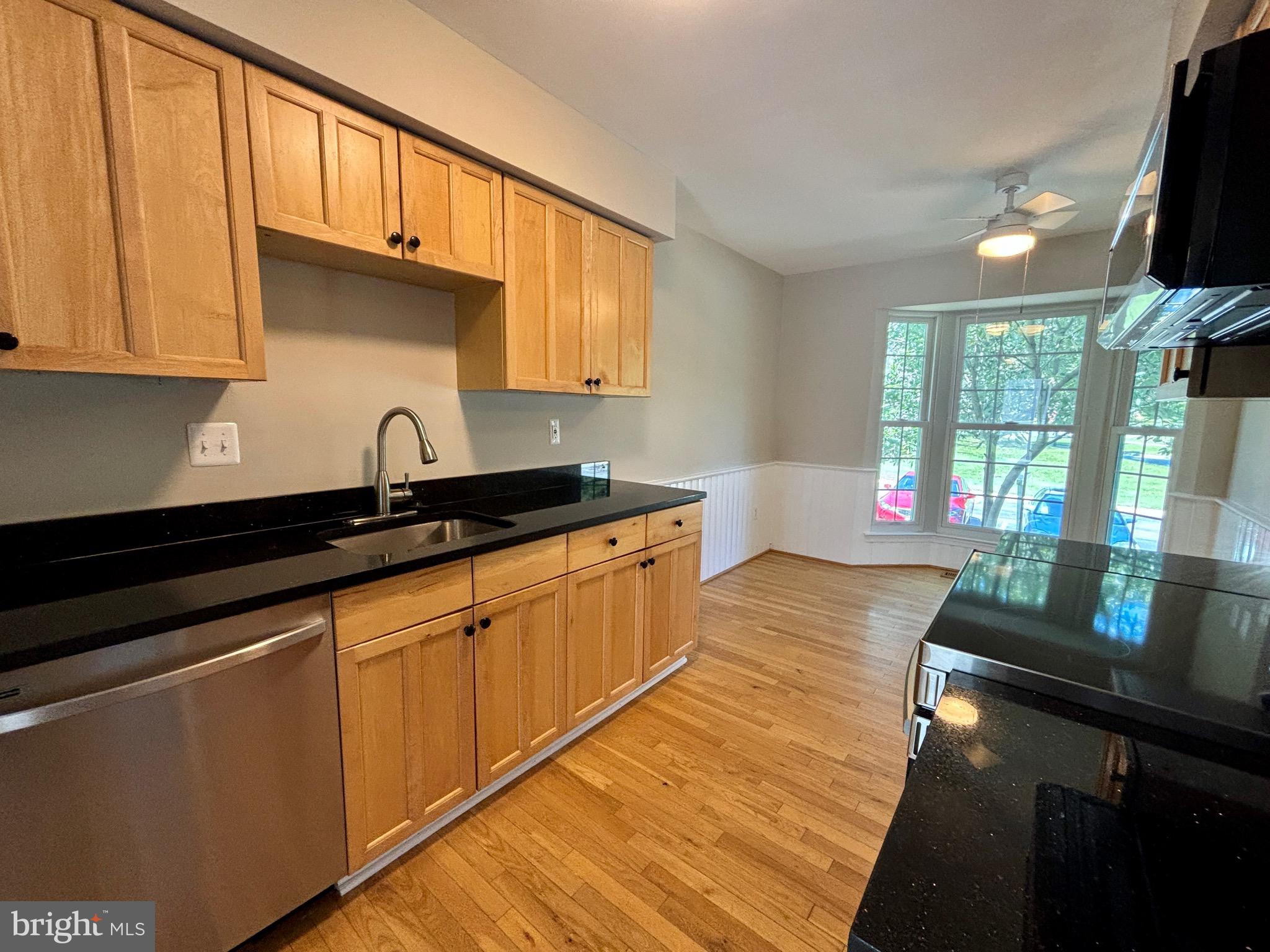 HALLOWELL - Residential