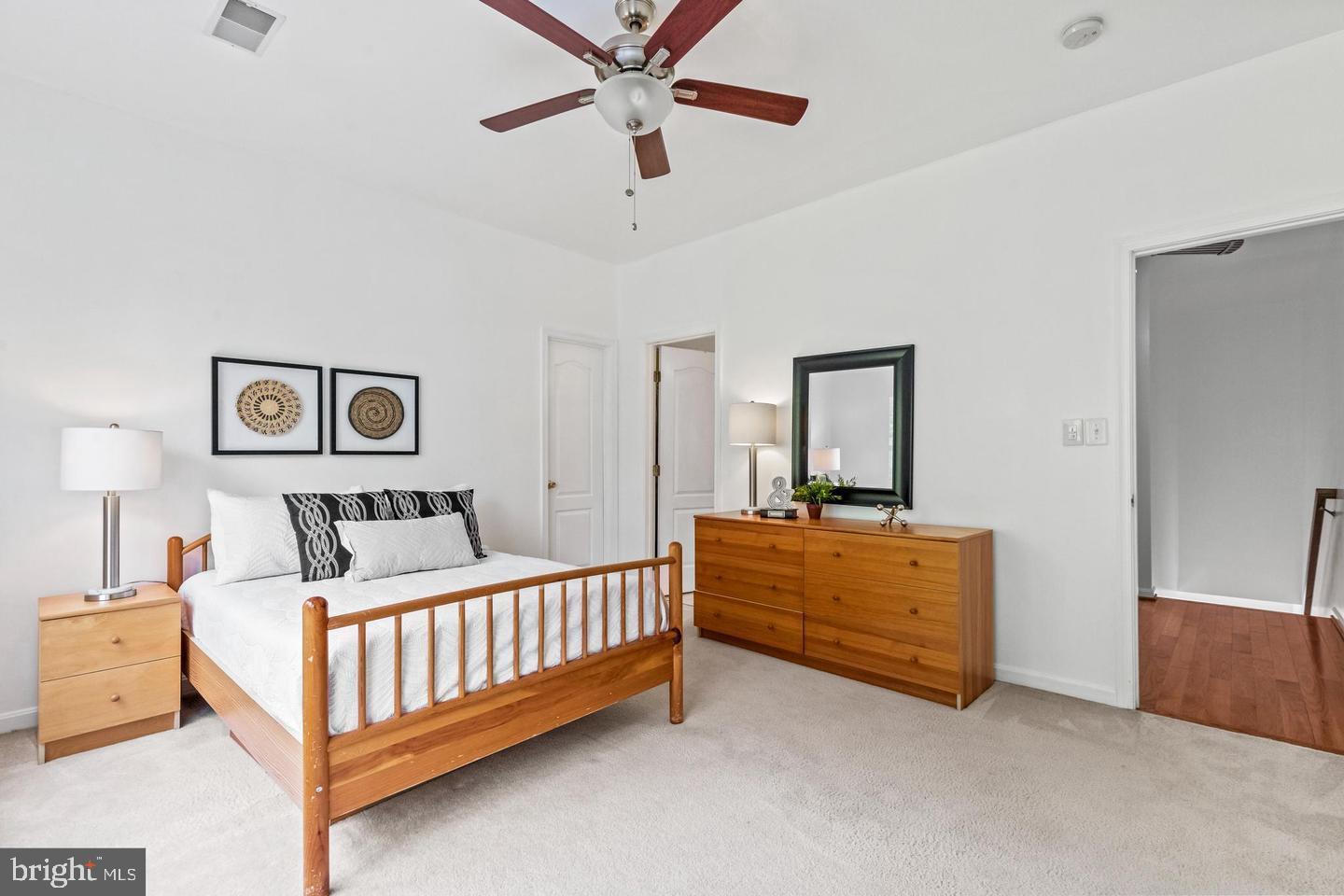 DEERFIELD RIDGE - Residential Lease