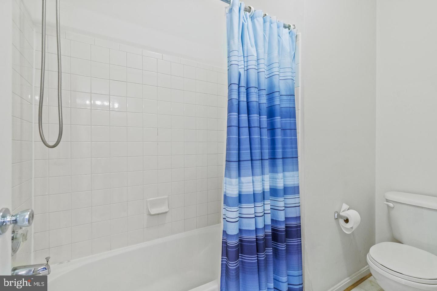 DEERFIELD RIDGE - Residential Lease