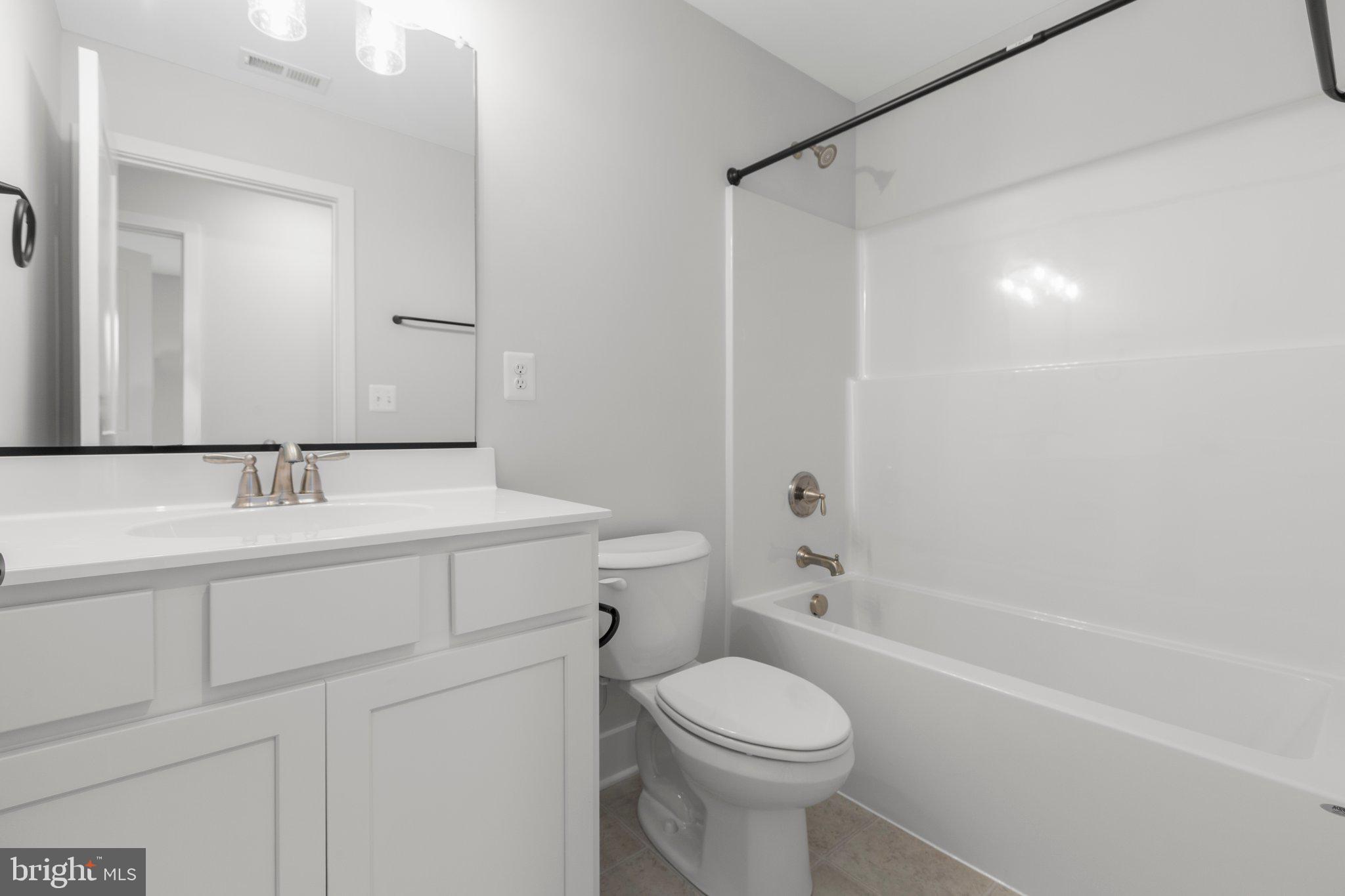 BROOKFIELD - Residential