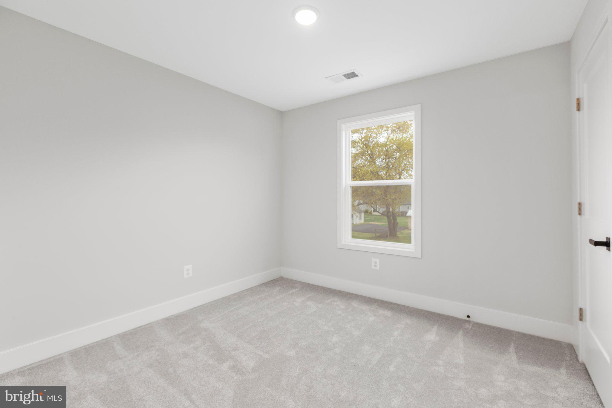 BROOKFIELD - Residential