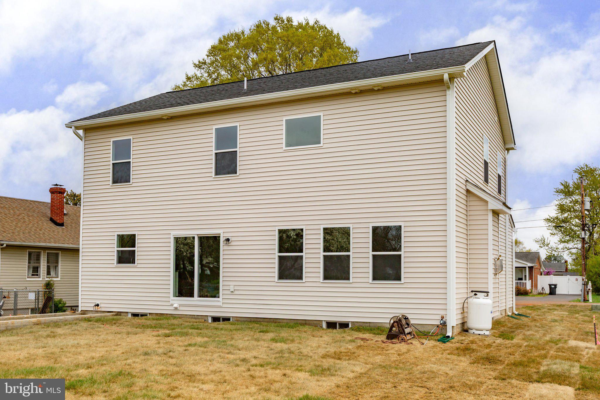 BROOKFIELD - Residential