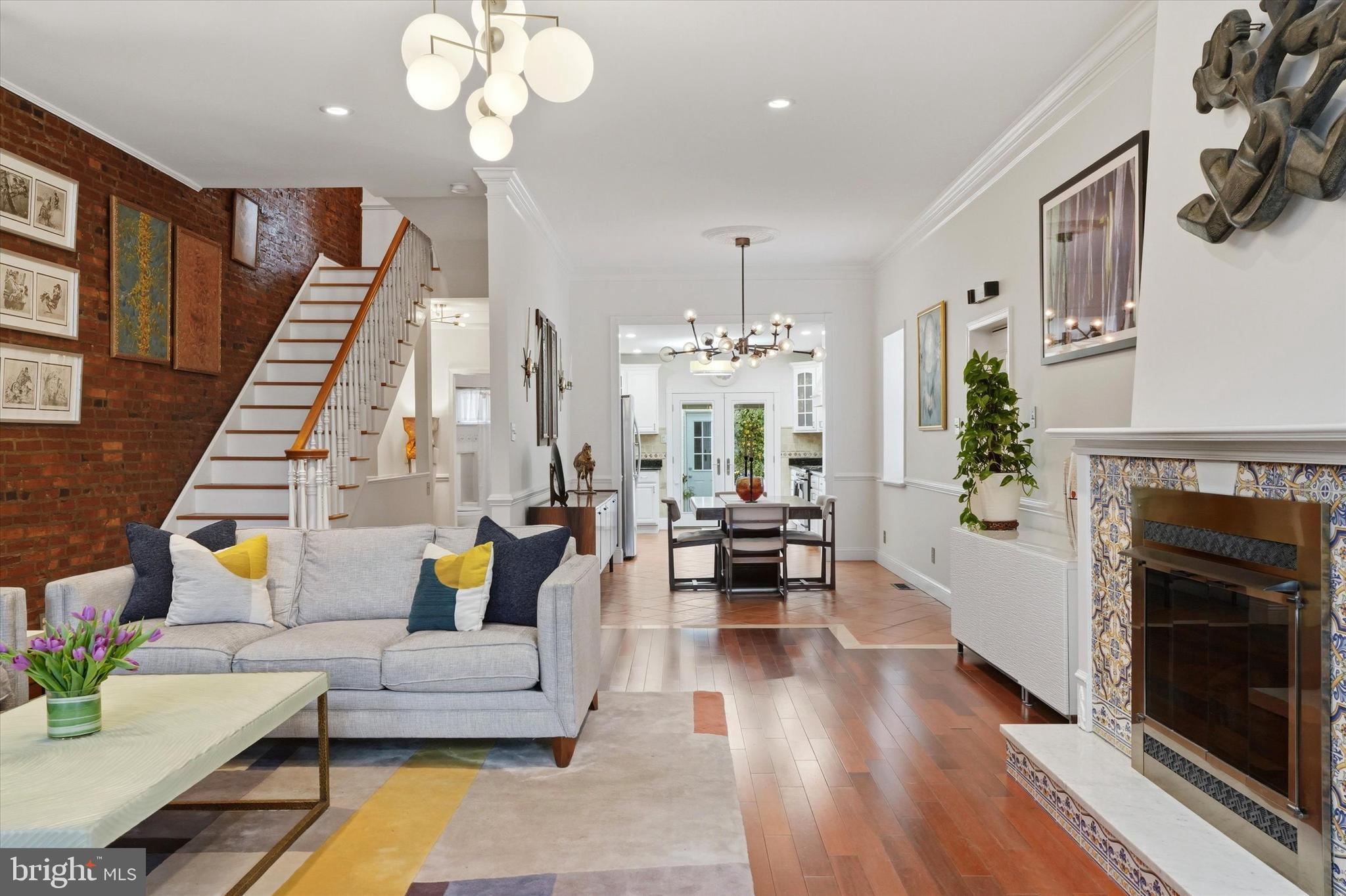 1514 E MOYAMENSING AVENUE