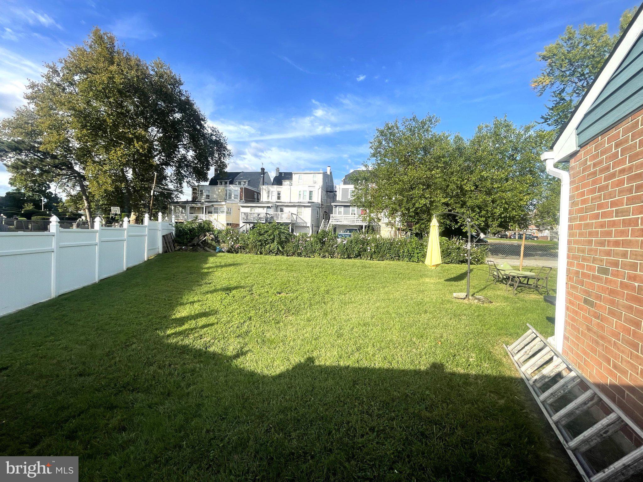 1711 TILIA CIRCLE