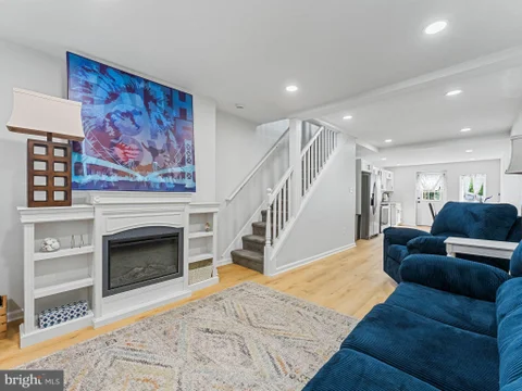 MLS: NJCD2122796