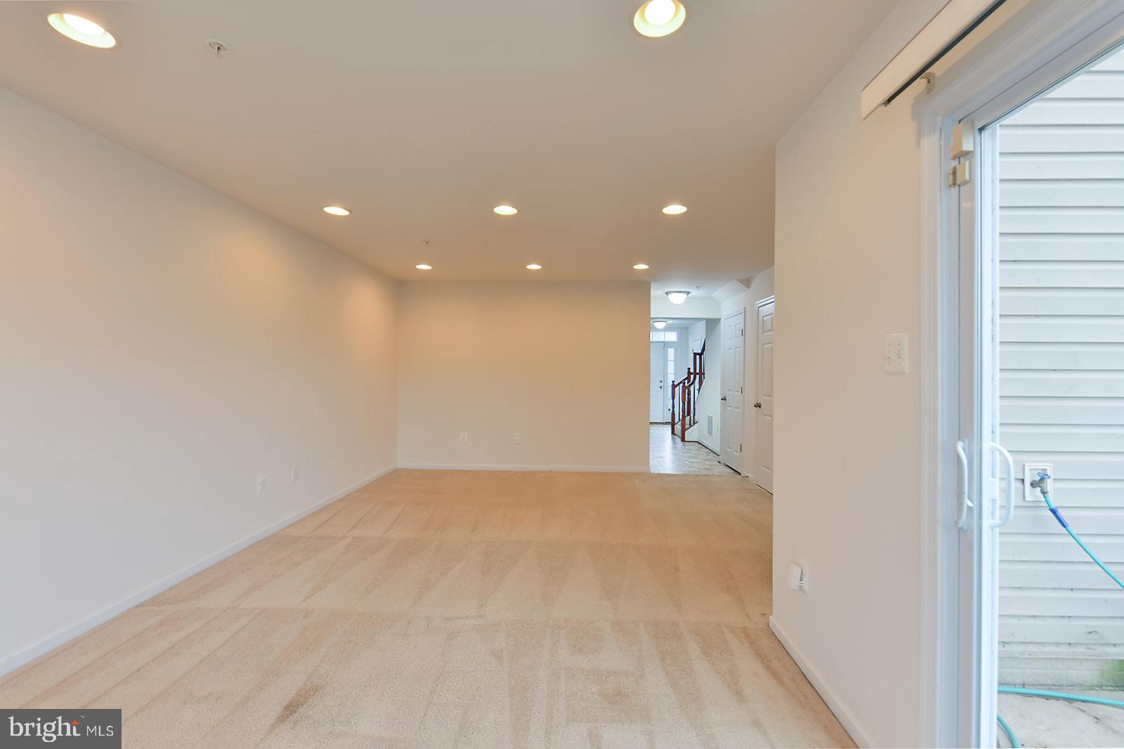 LAKES AT STANSBURY SHORE - Residential