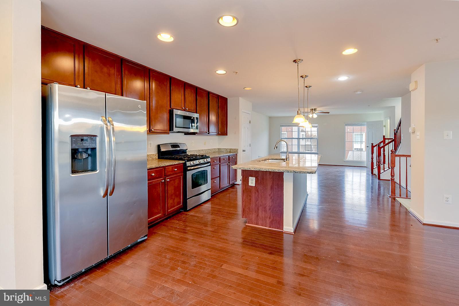 LAKES AT STANSBURY SHORE - Residential