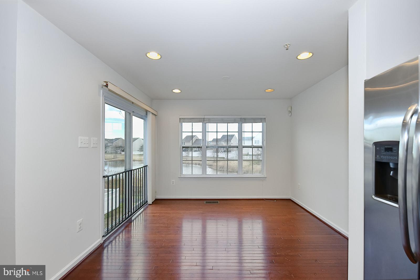 LAKES AT STANSBURY SHORE - Residential