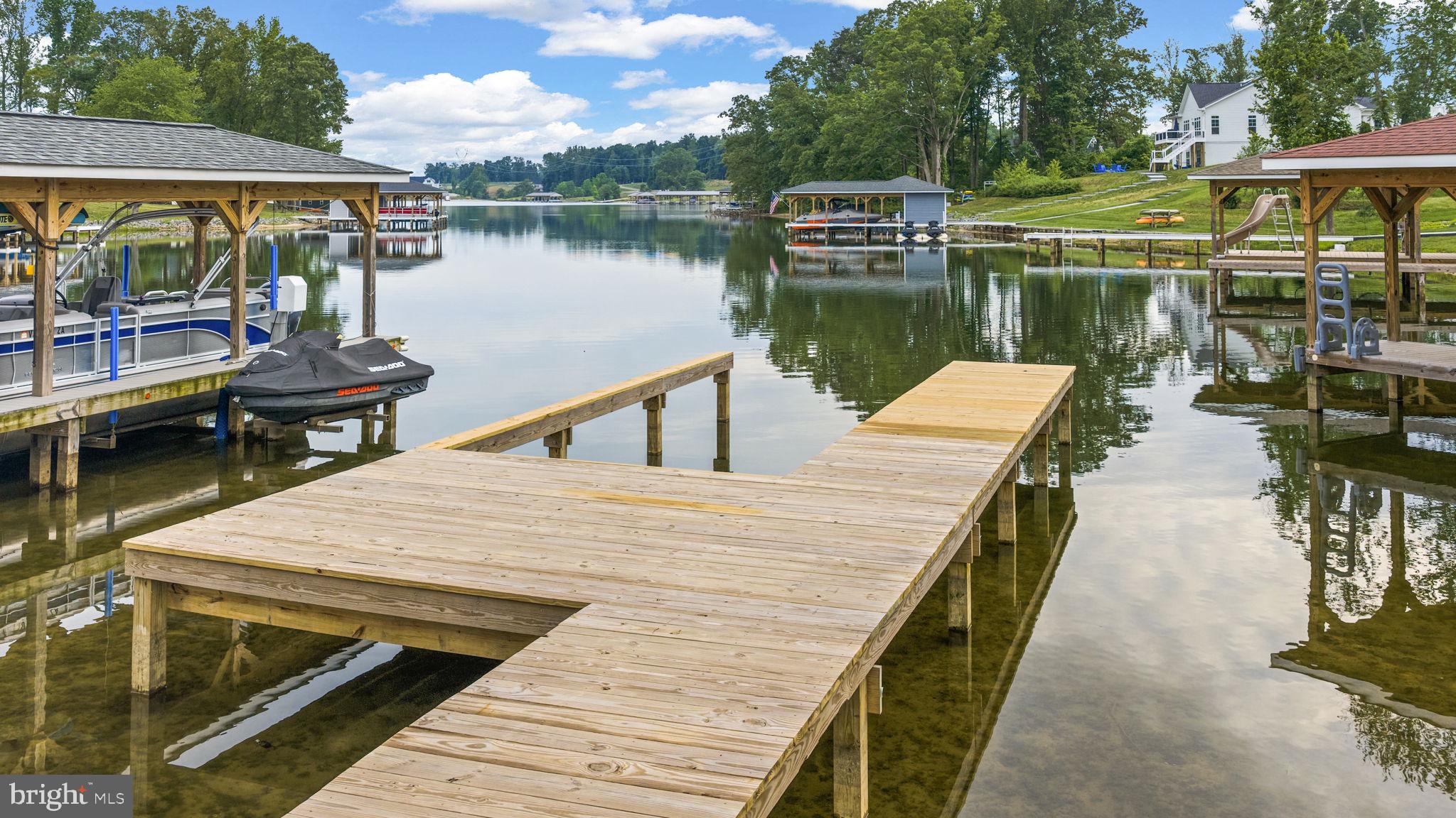 ELK CREEK LANDING - Residential
