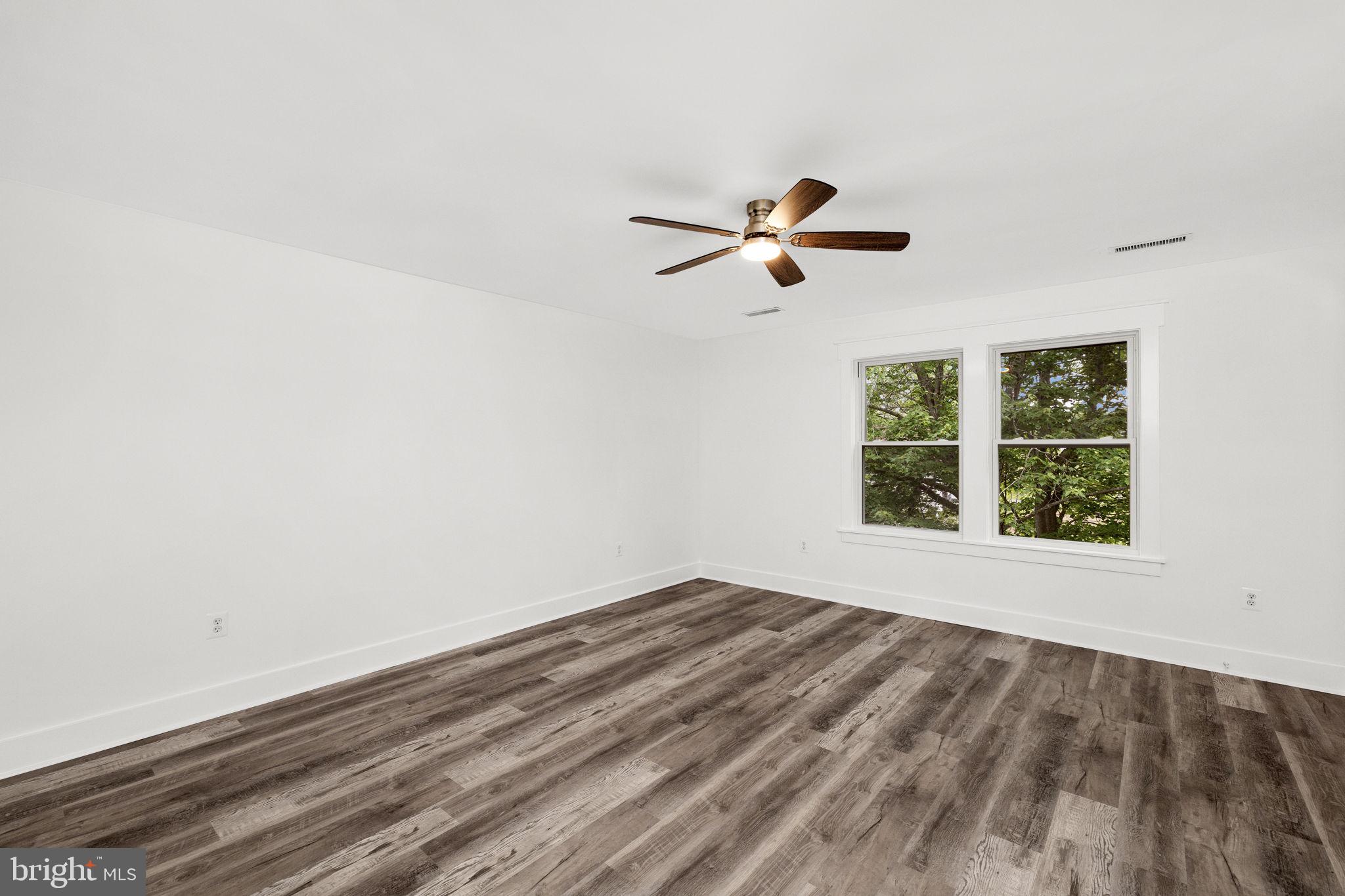 ELK CREEK LANDING - Residential