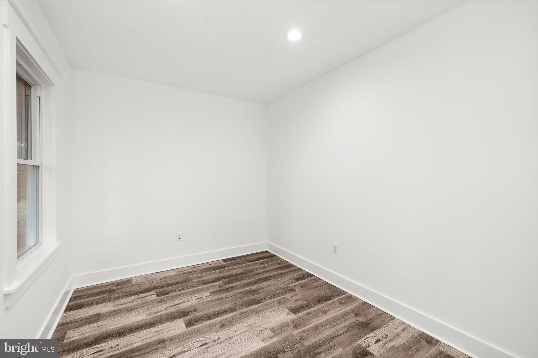 ELK CREEK LANDING - Residential