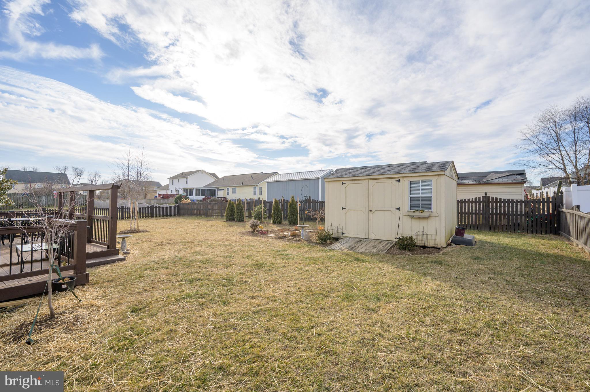 BRIAR RUN - Residential