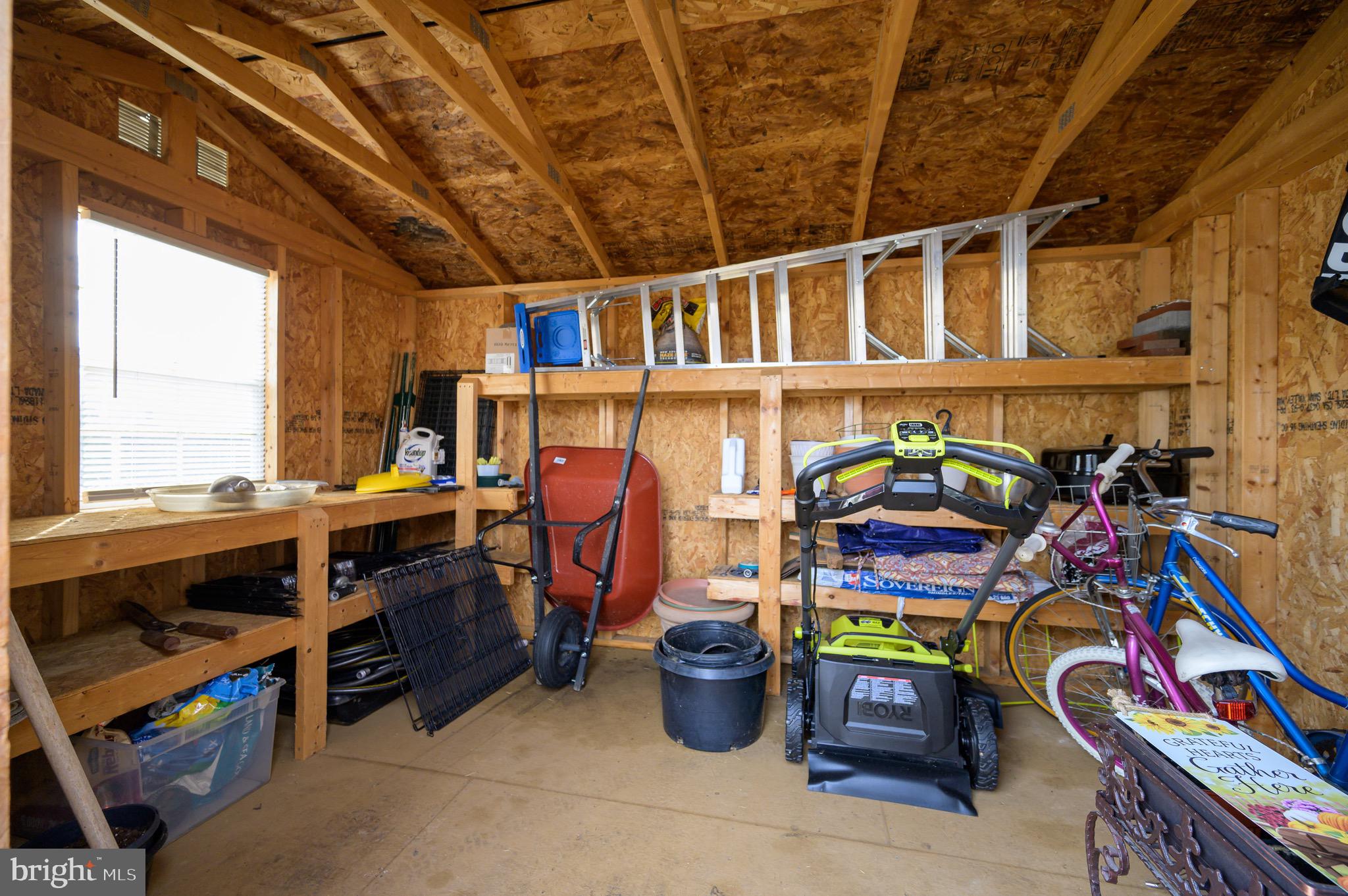 BRIAR RUN - Residential