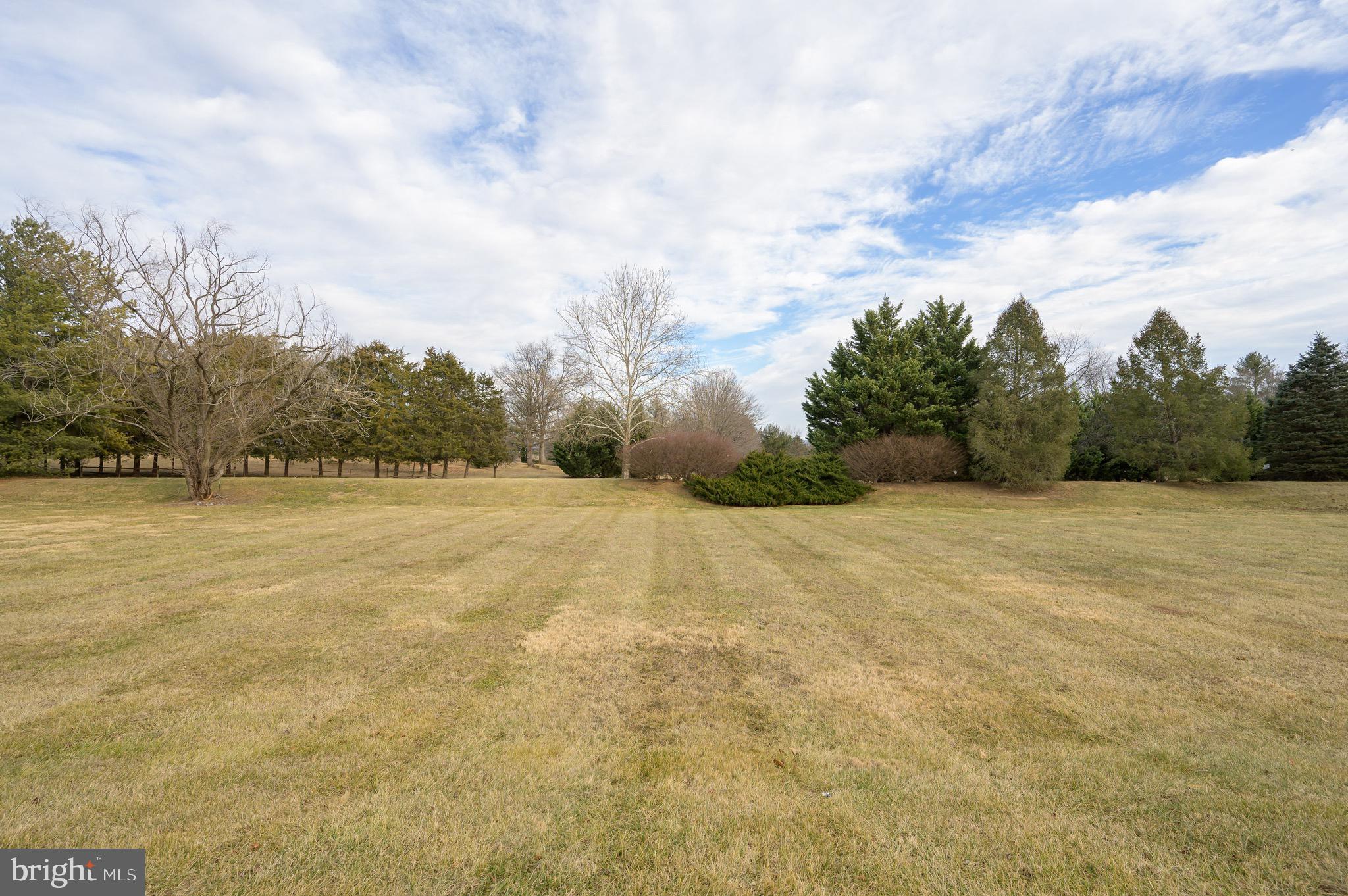 BRIAR RUN - Residential