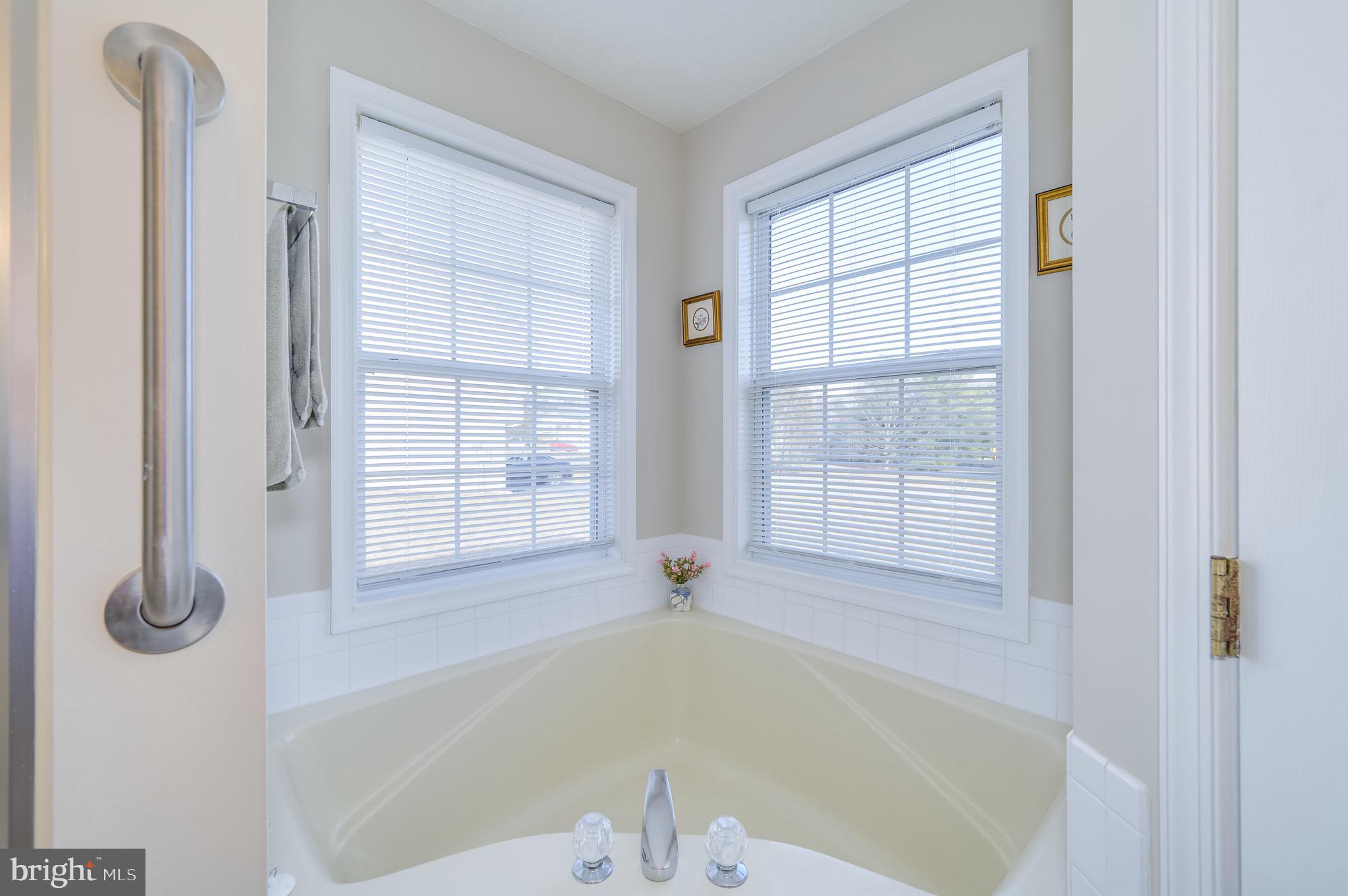 BRIAR RUN - Residential