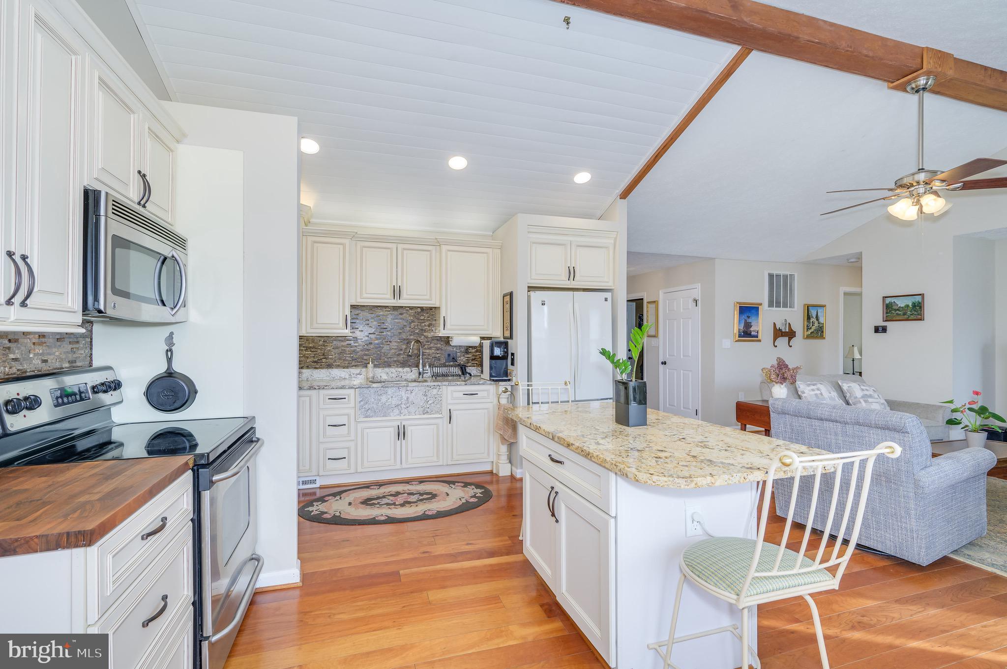 BRIAR RUN - Residential