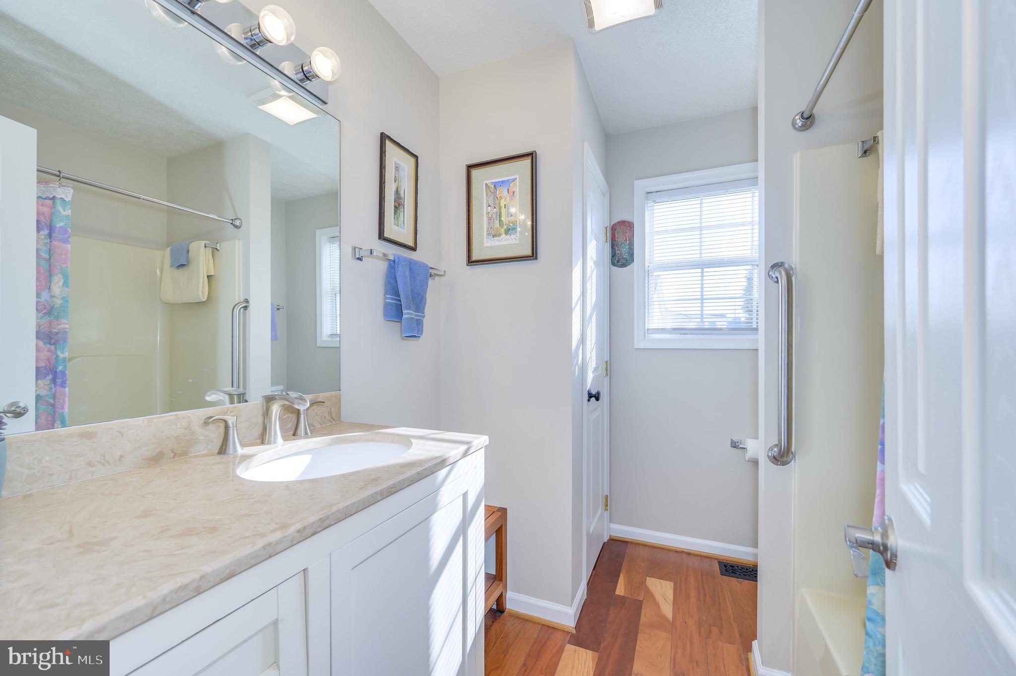 BRIAR RUN - Residential