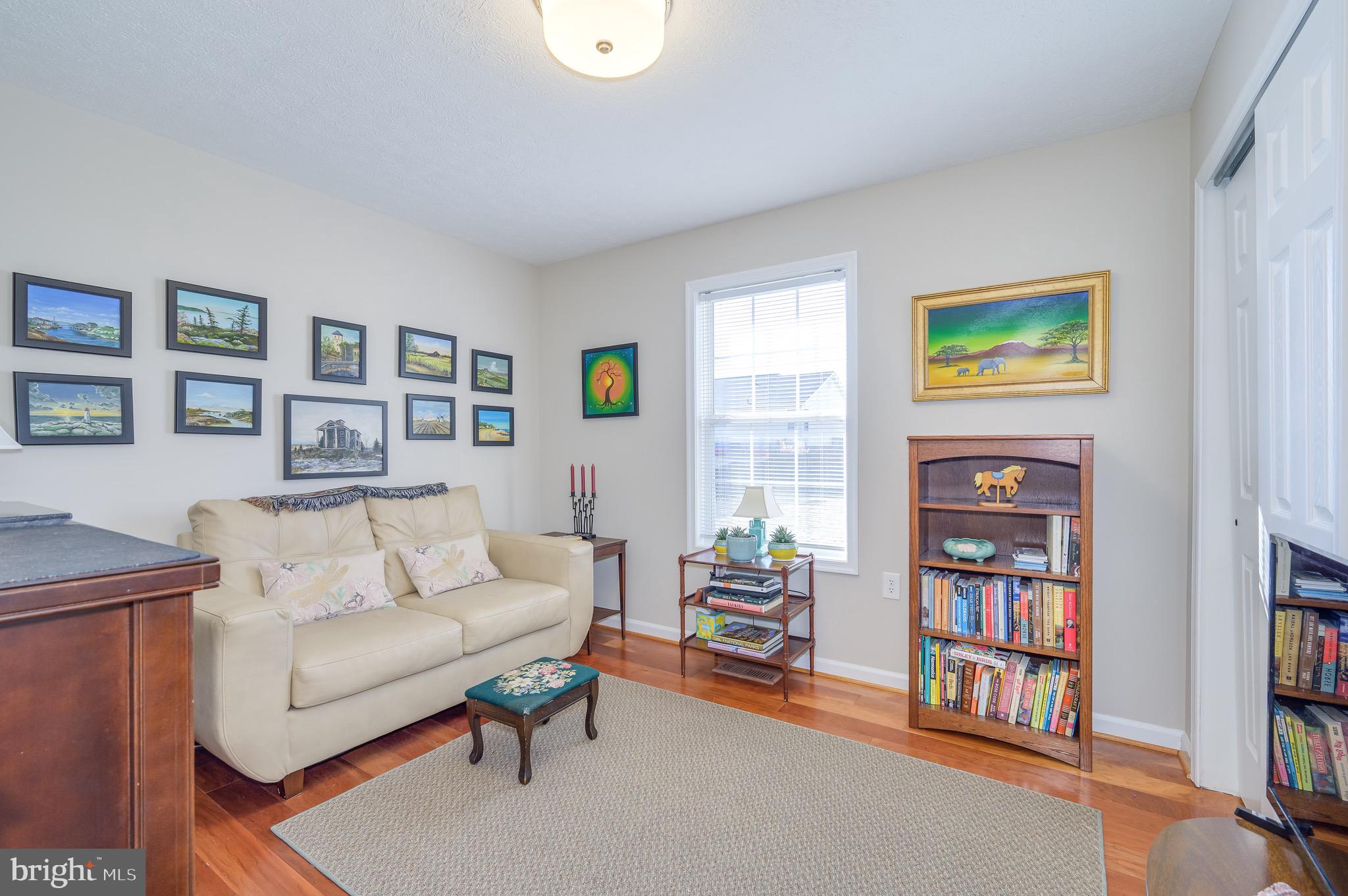 BRIAR RUN - Residential