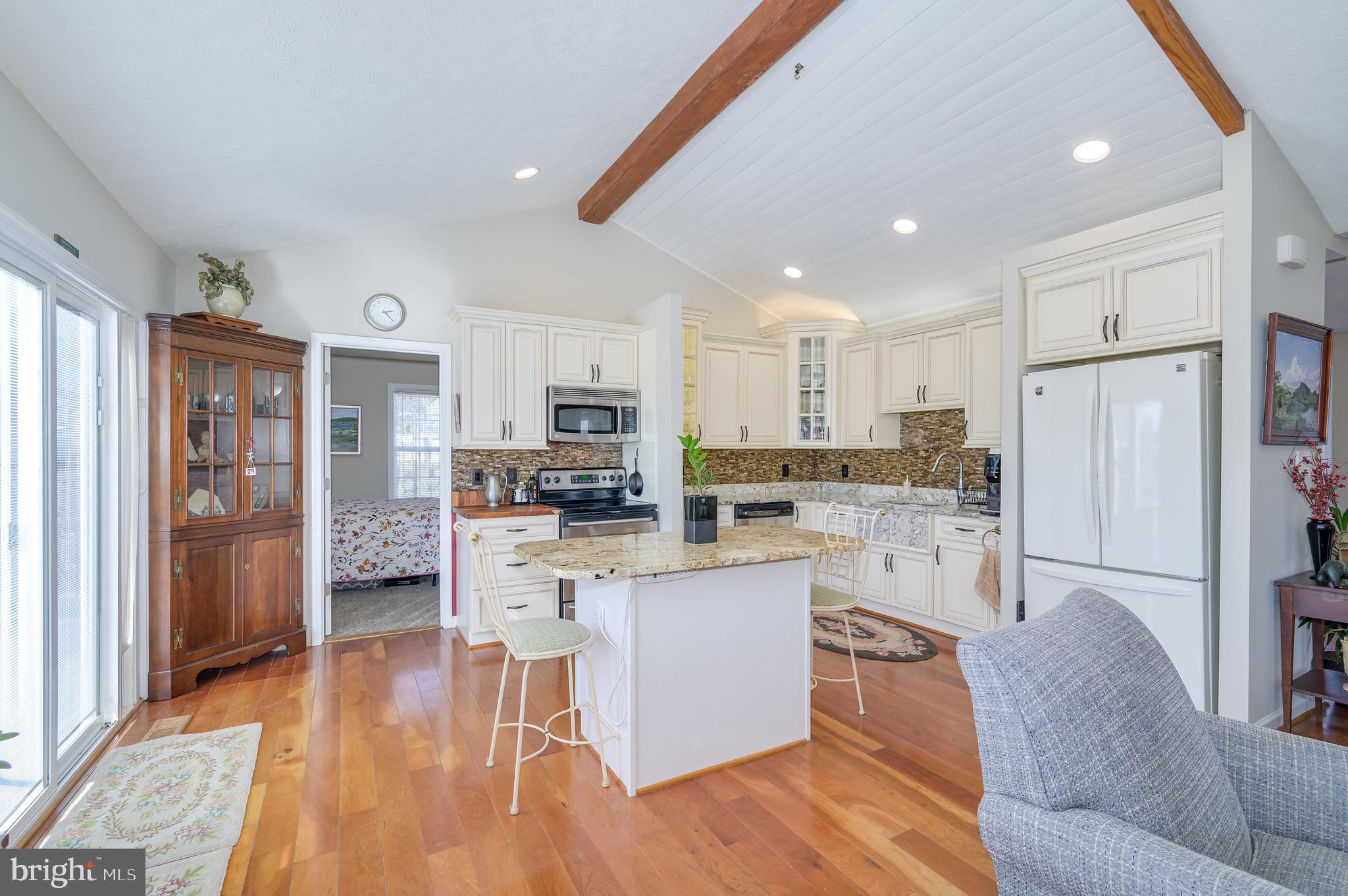 BRIAR RUN - Residential